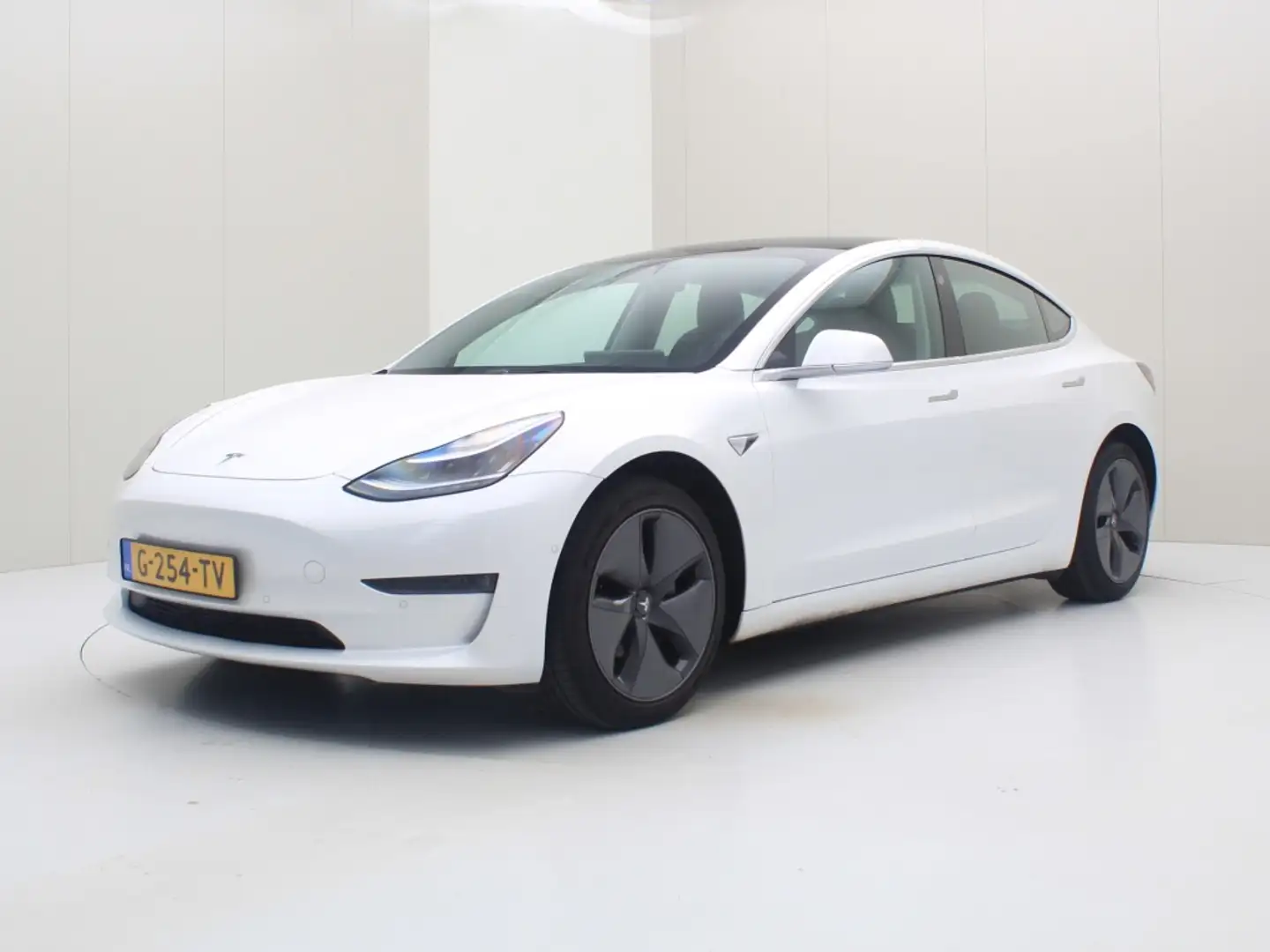 Tesla Model 3 Long-Range Dual Motor AWD