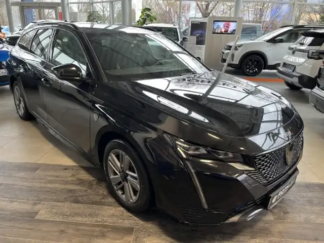 Peugeot 308 SW BlueHDi 130 EAT8 GT Navi 360 Kamera LED Blendfr