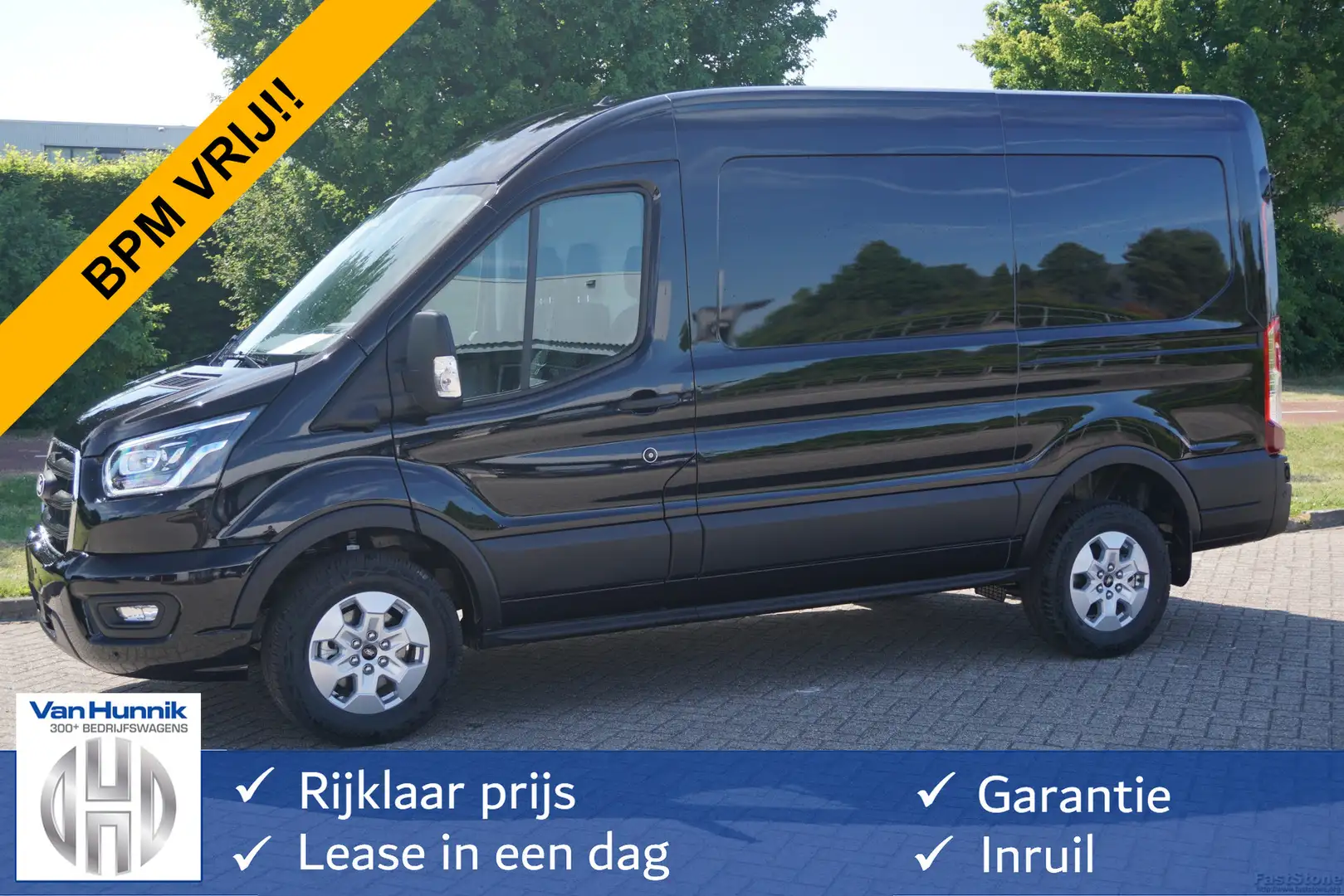 Ford Transit 350M L2H2 Limited AUT-8 165PK BPM VRIJ Navi, Adap. Zwart - 1