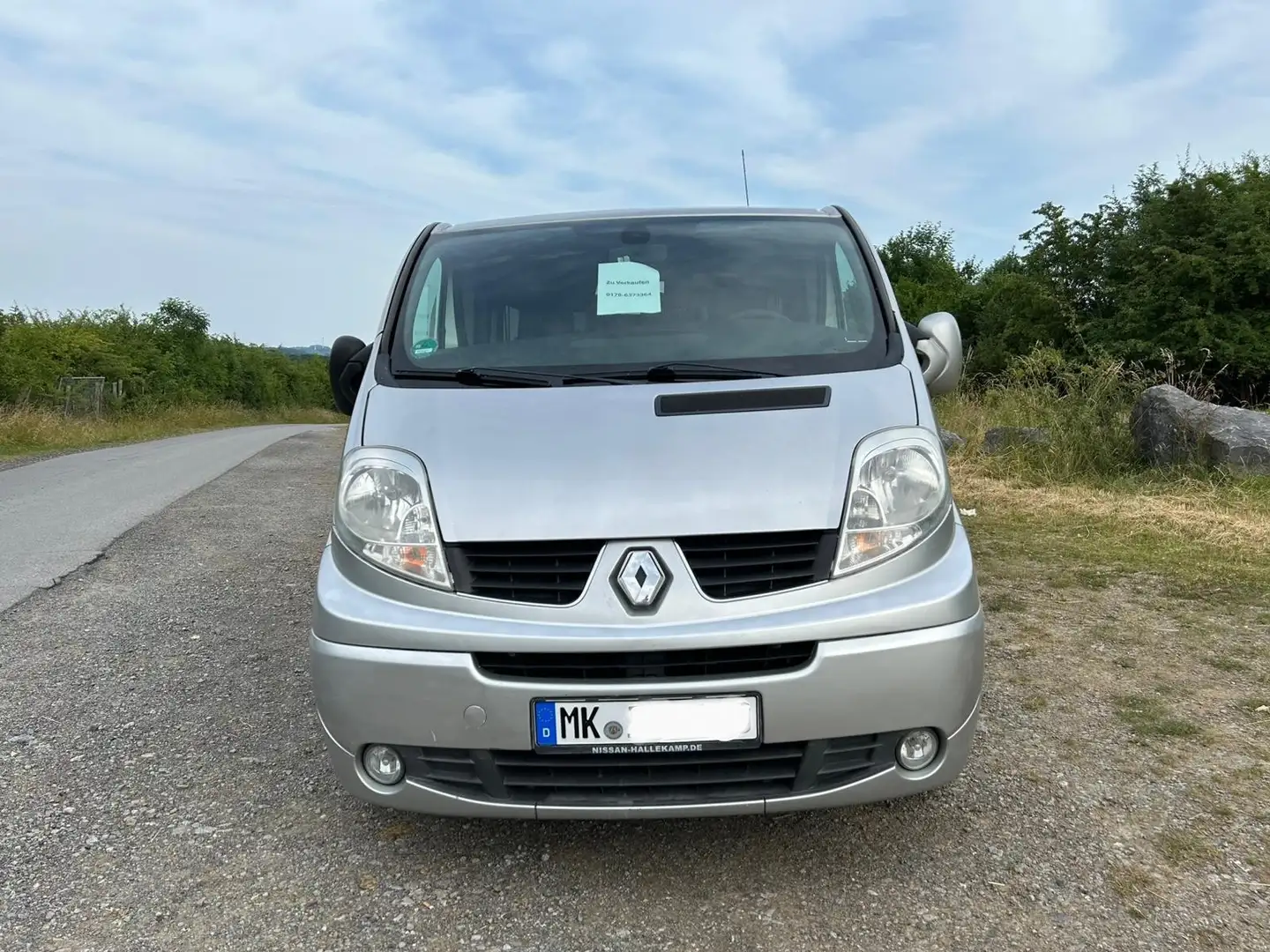 Renault Trafic L2H1 2,9t (8/9 Sitze) verglast - 2