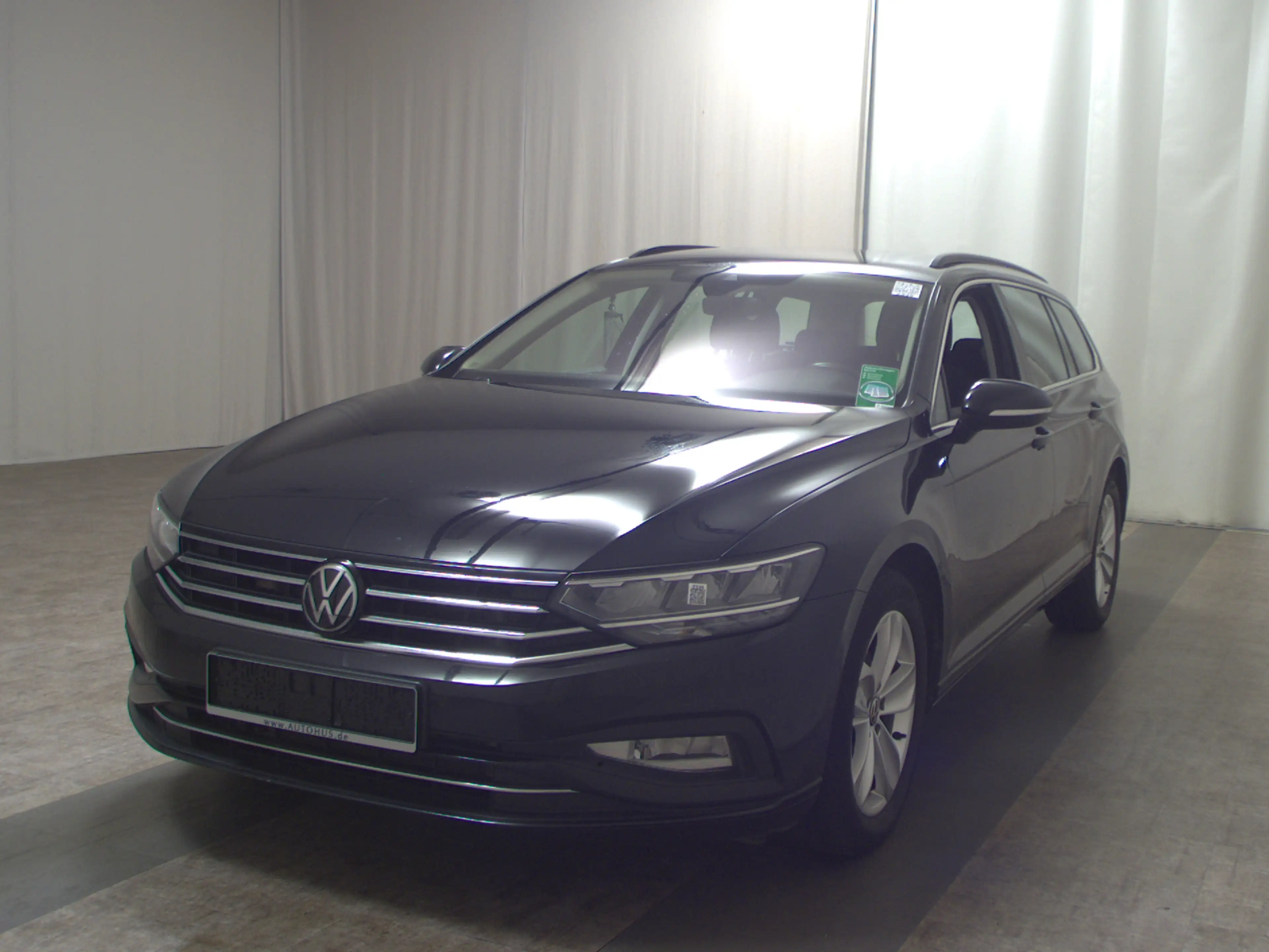 Volkswagen Passat Variant — photo 15