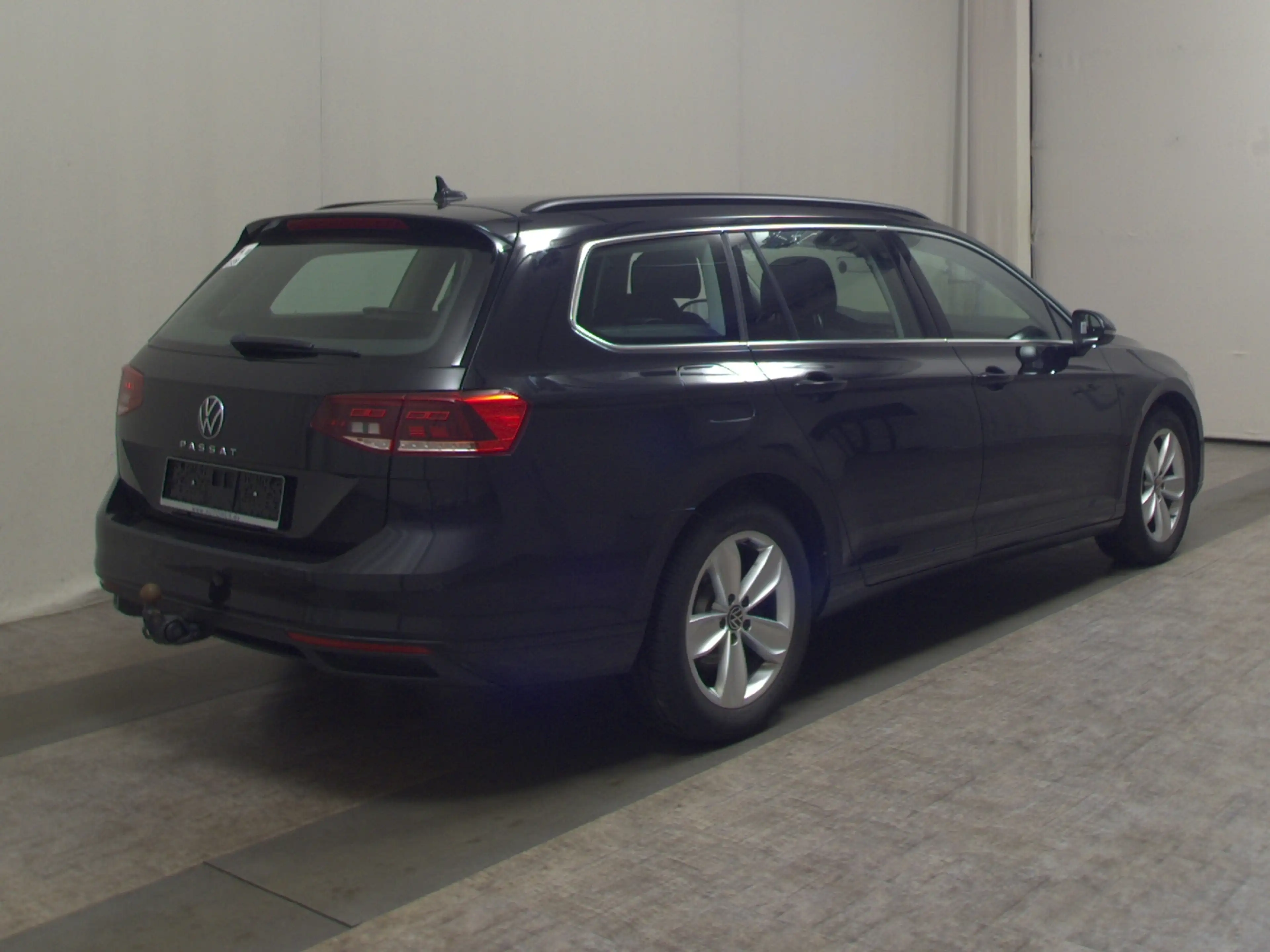 Volkswagen Passat Variant — photo 4
