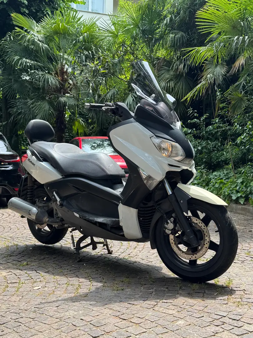 Yamaha X-Max 250 Білий - 2
