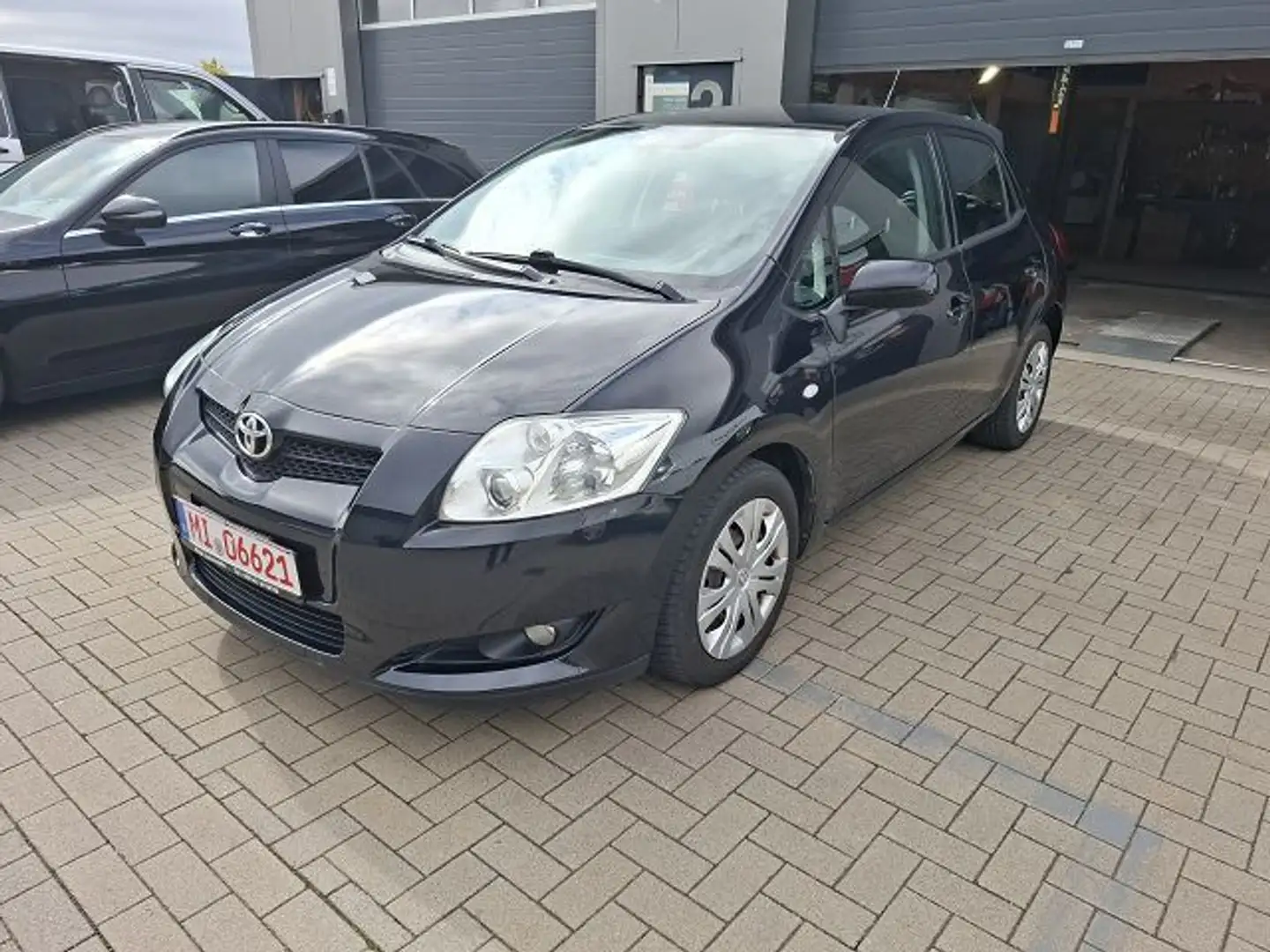 Toyota Auris Team, Top Gebrauchtwagen Schwarz - 2