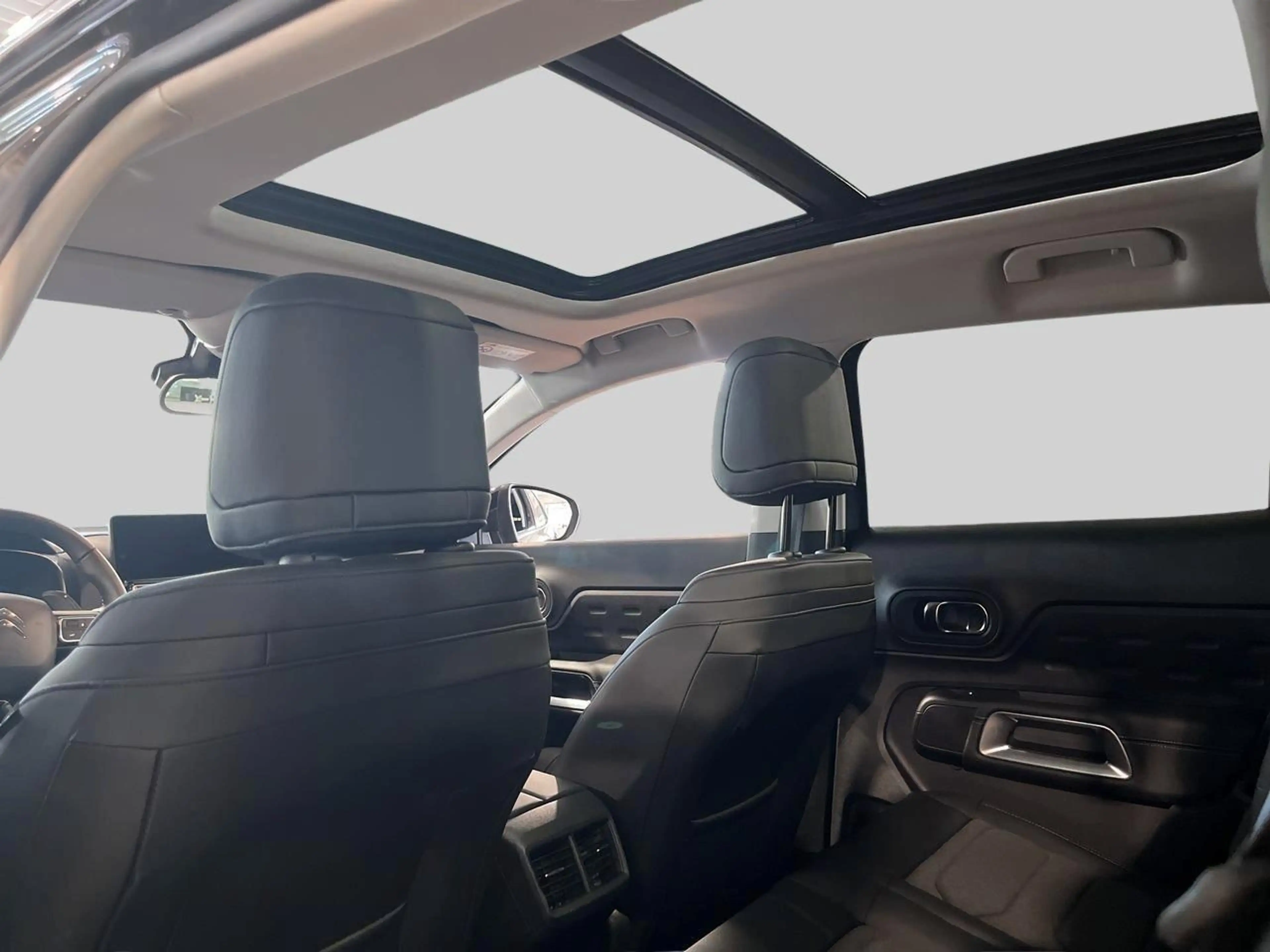 Citroen C5 Aircross 1.6 Plug-in Hybrid 180 e-EAT8 MAX — photo 14