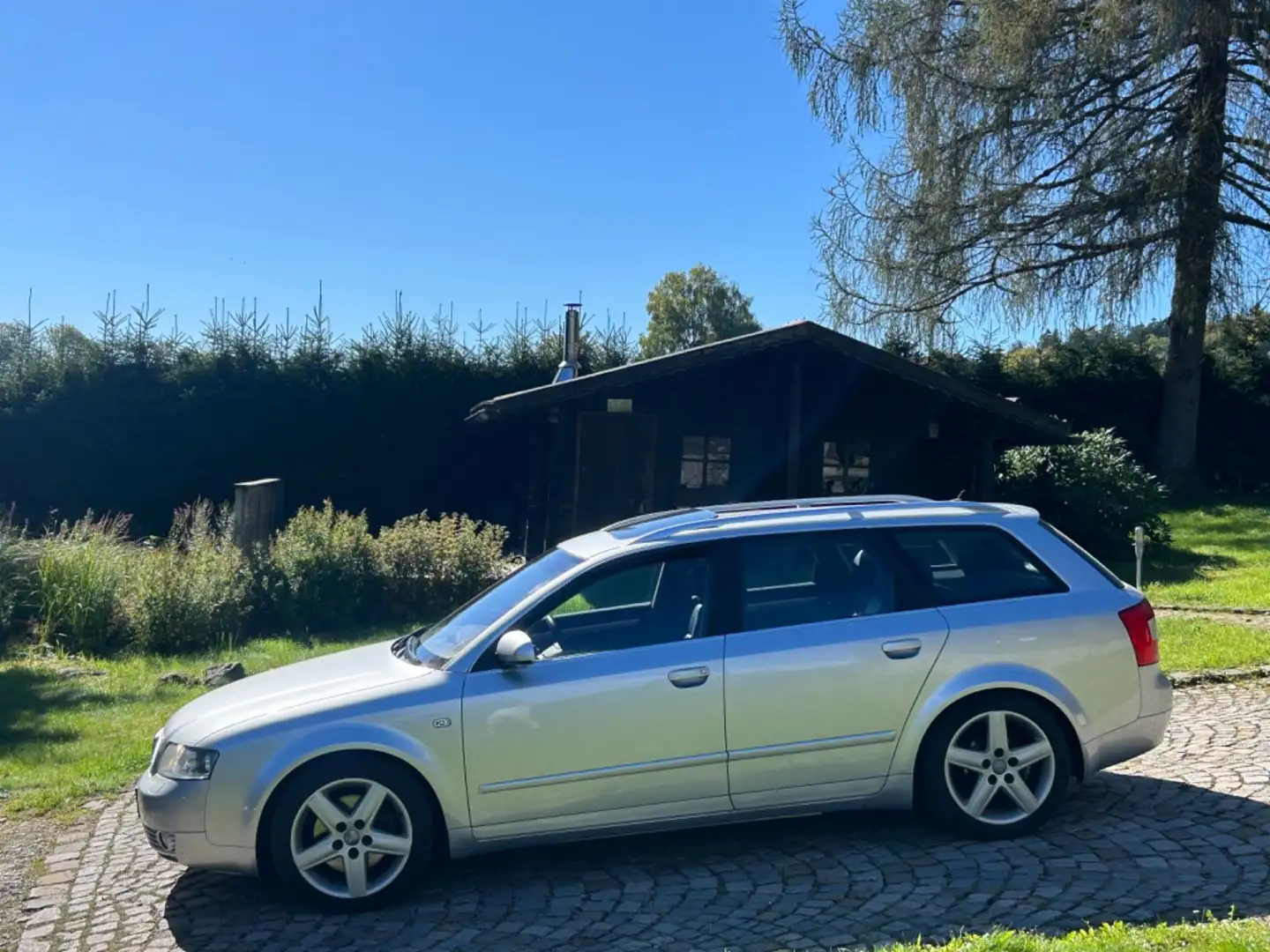 Audi A4 2.5TDI 132kW Quattro Avant,1Hand,119tkm! Silber - 2
