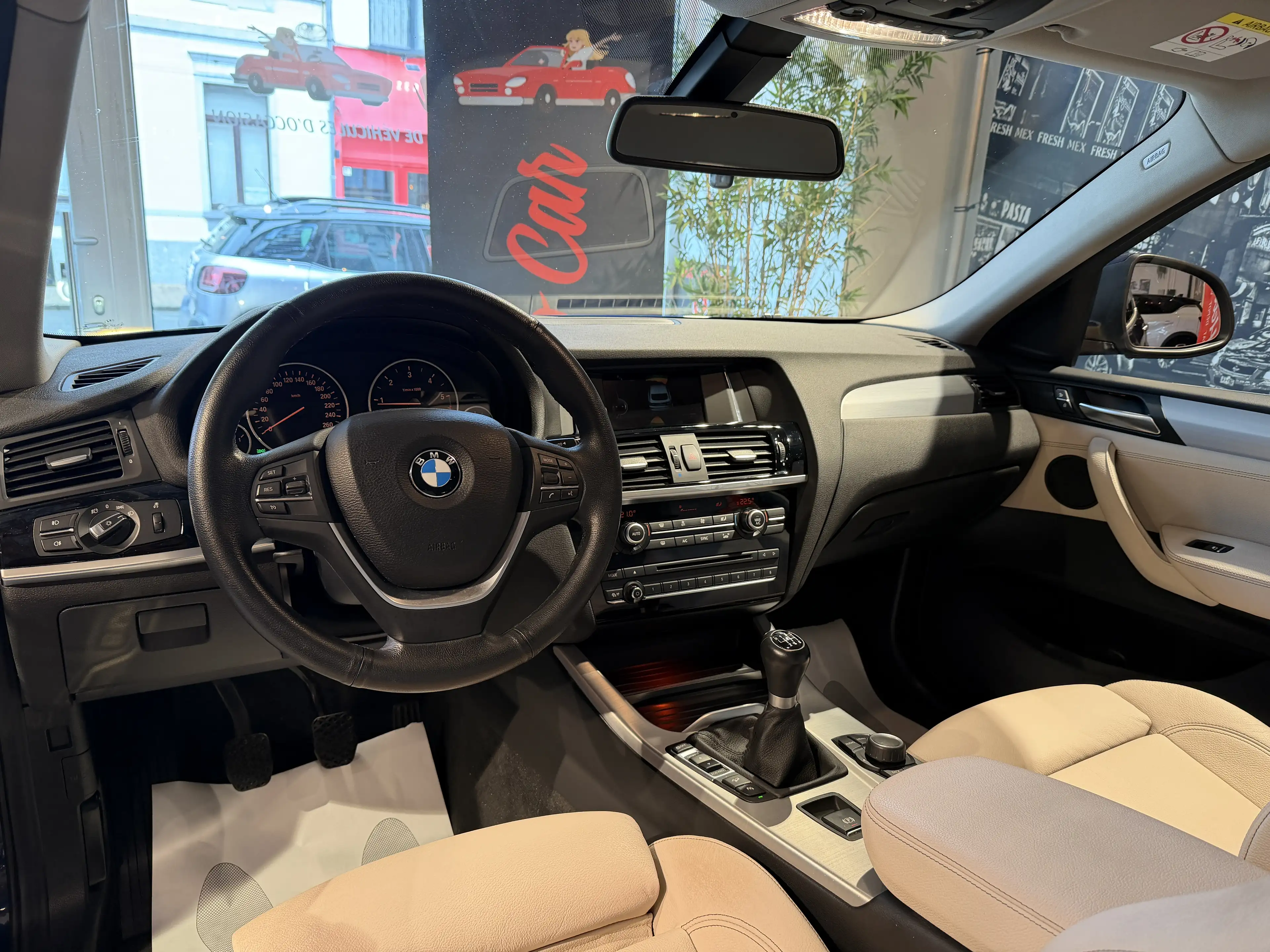 BMW X4 * 2.0 d xDrive20 * CARNET FULL *1ER PROPRIO * PANO — photo 12