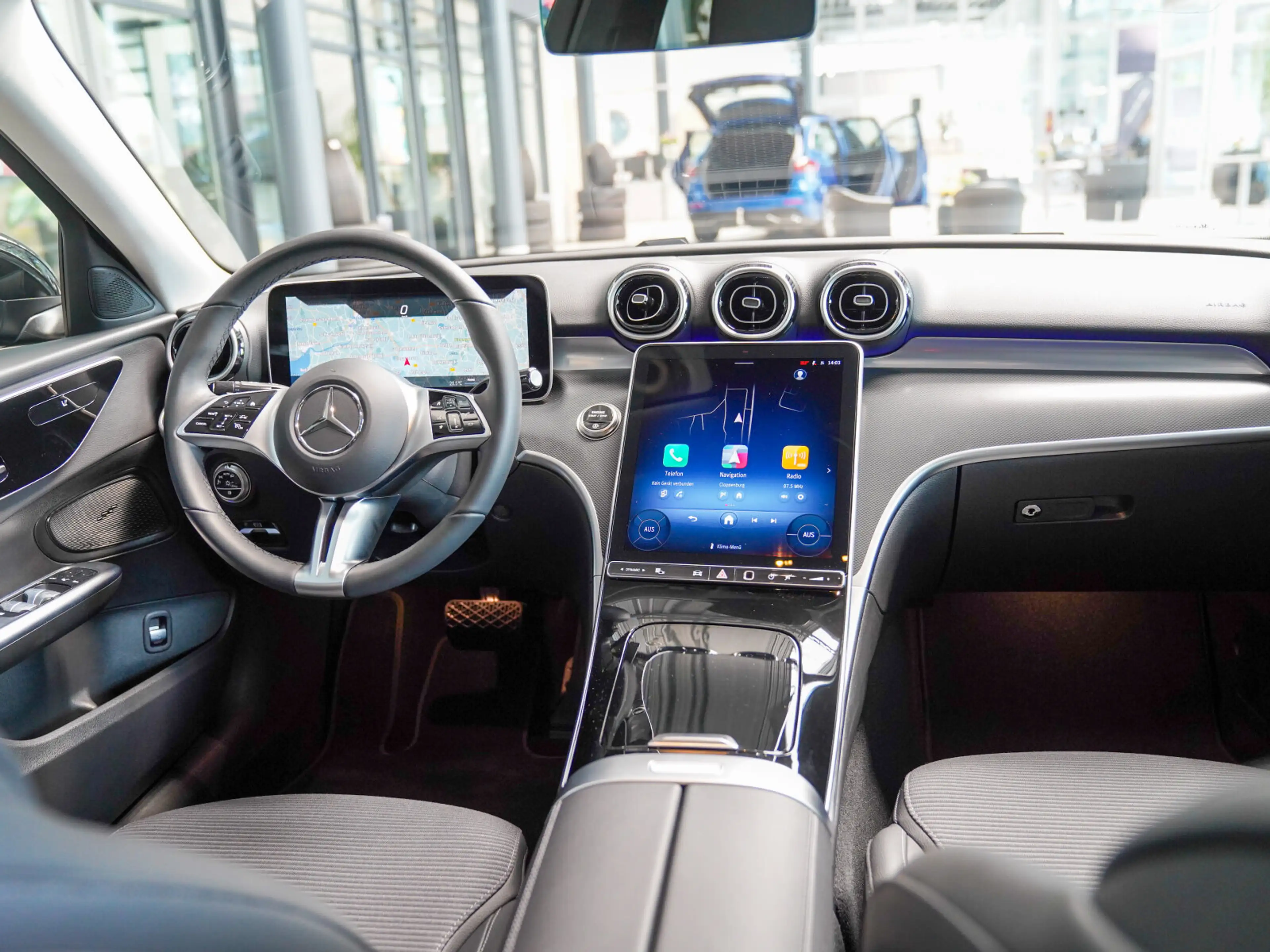 Mercedes-Benz C 220 d AVANTGARDE Totwinkel Lenkradheizung DAB — photo 14