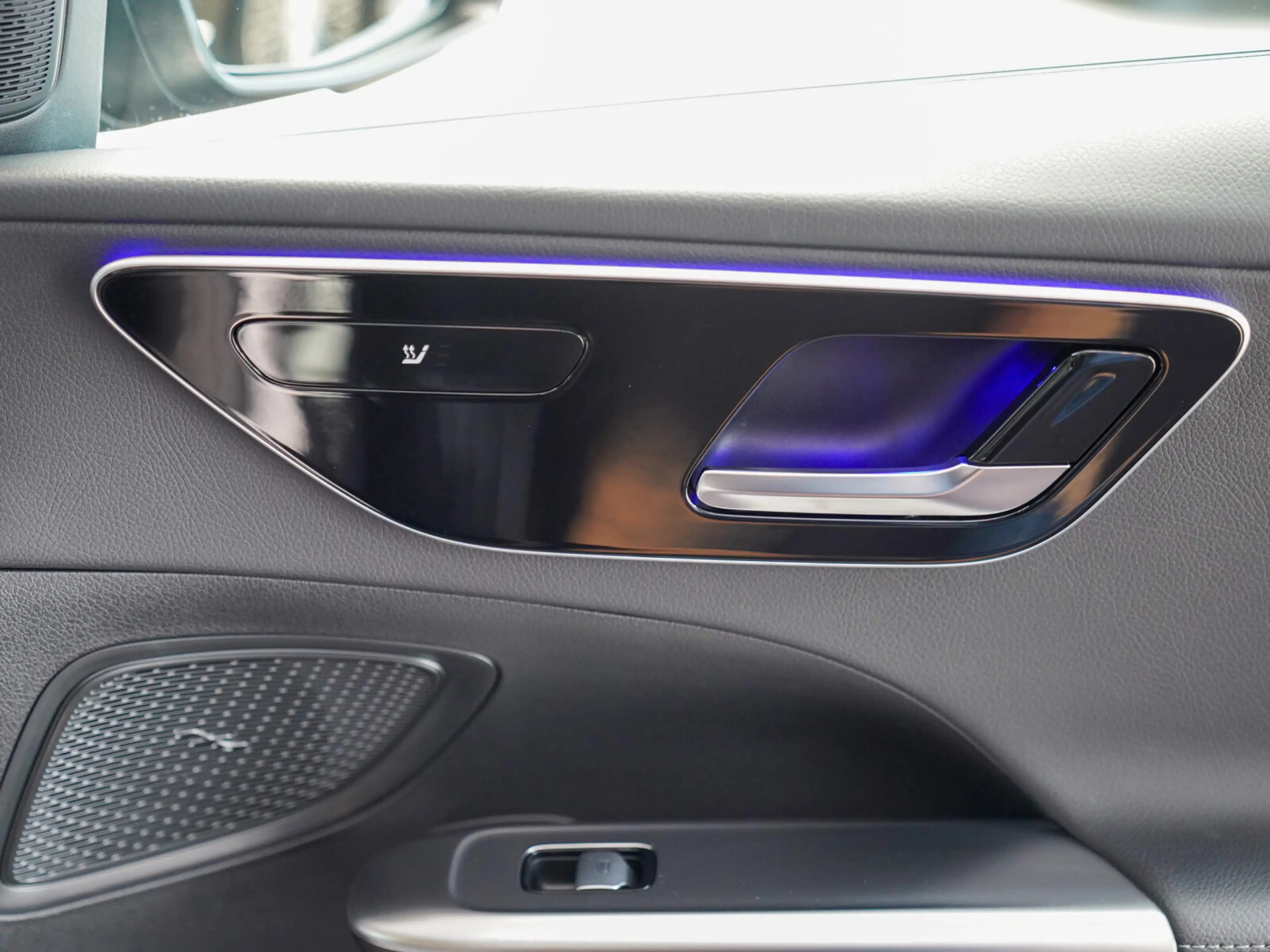 Mercedes-Benz C 220 d AVANTGARDE Totwinkel Lenkradheizung DAB — photo 12