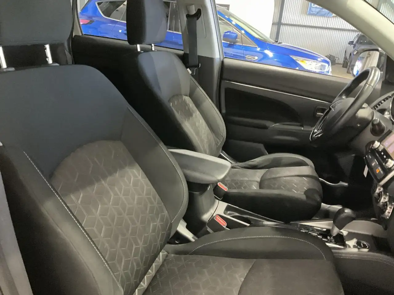 Mitsubishi RVR снимка Mitsubishi RVR