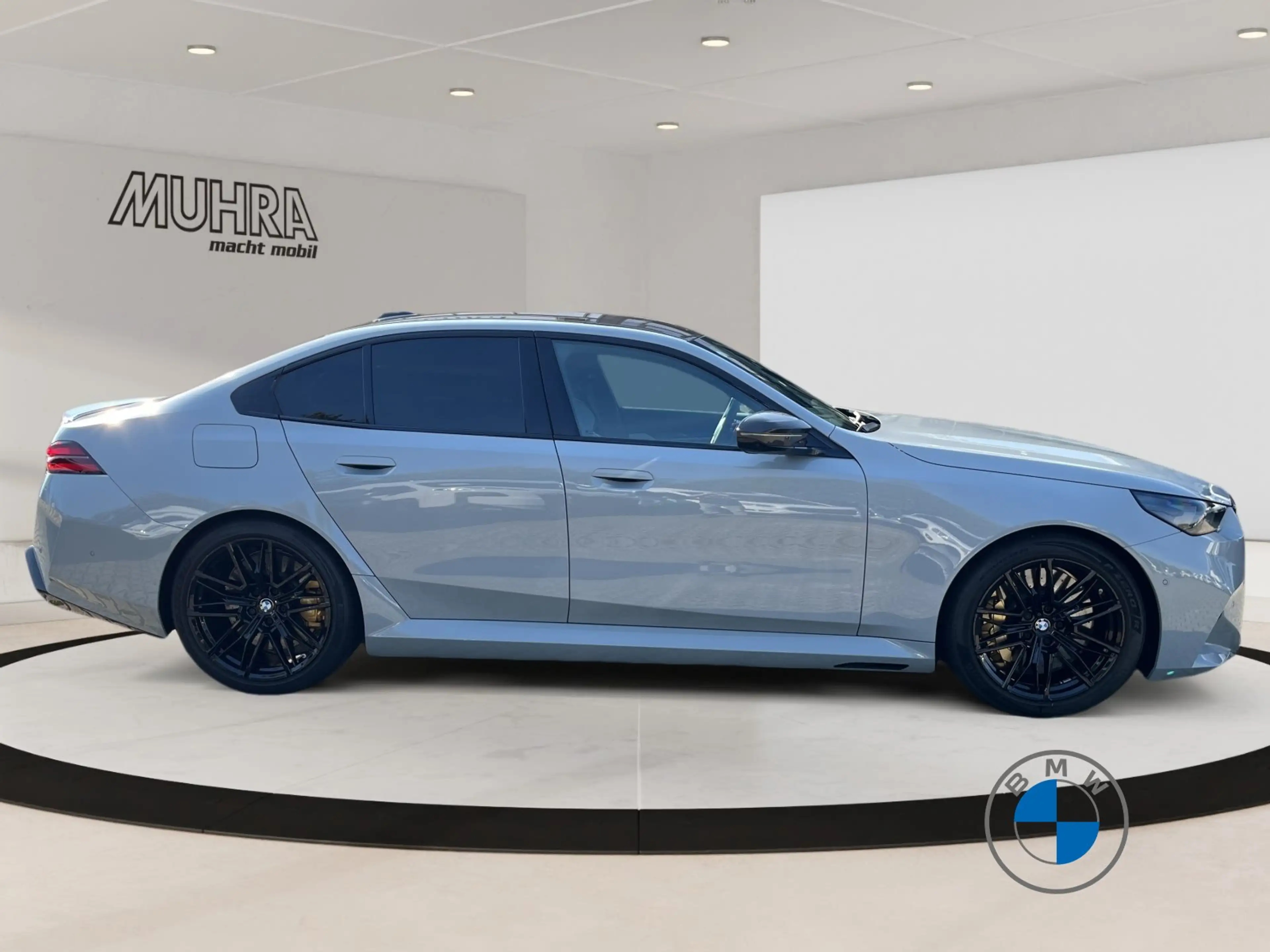 BMW M5 Limousine 20"/21" Carbon Keramik DA Prof. B&W — photo 6