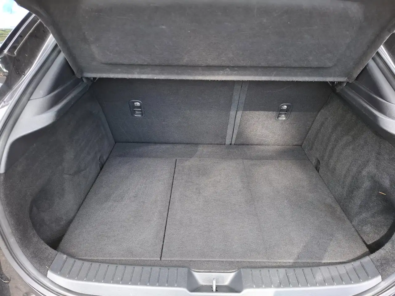 Mazda CX-30 2.0 e-SkyActiv M Hybrid. Leder, camera, bose, crui, миниатюра 7