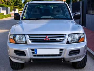 Montero 3.2 DI-D GLS