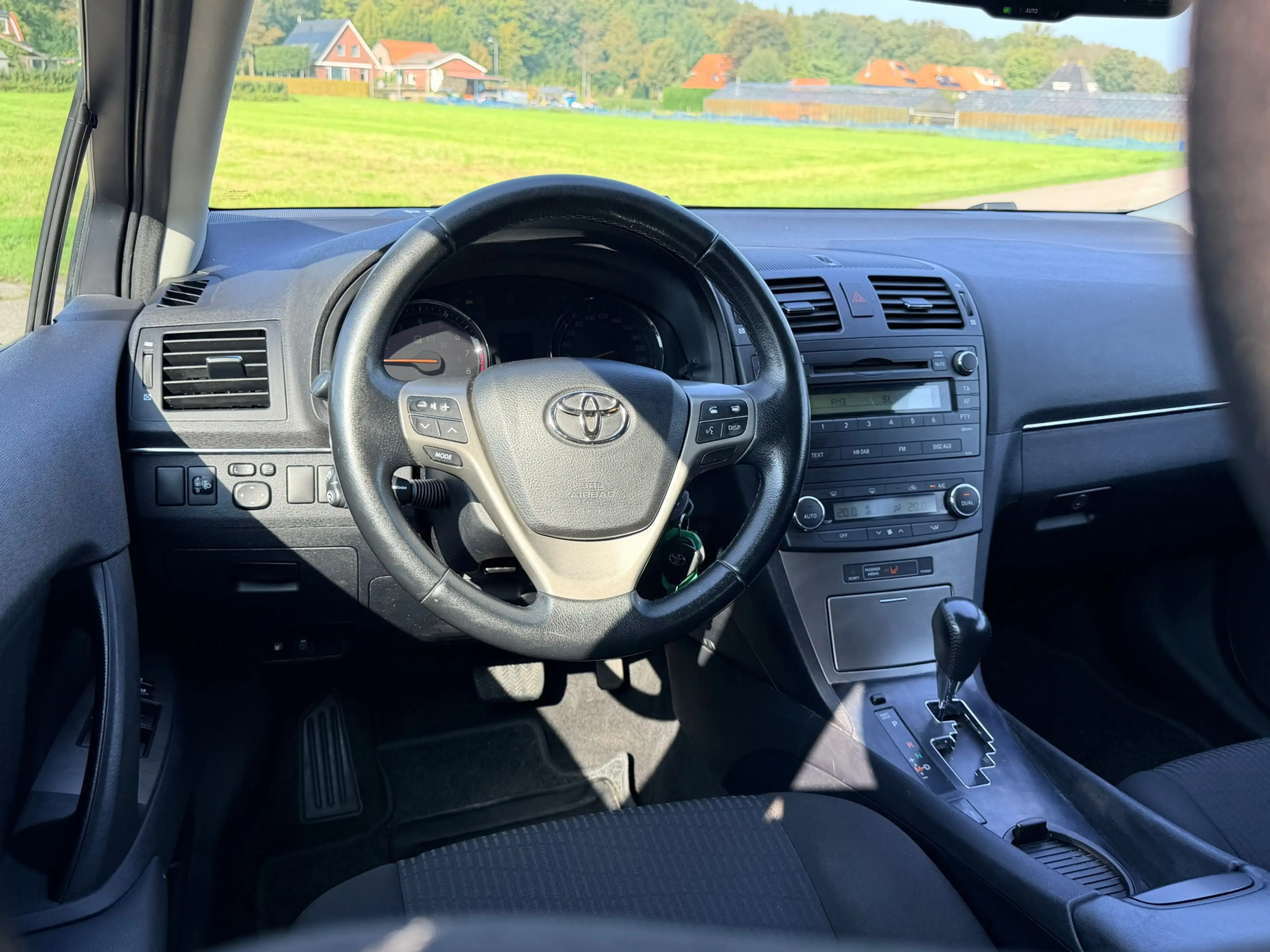 Toyota Avensis Wagon 1.8 VVTi Dynamic Automaat Clima Cruise Contr — photo 4