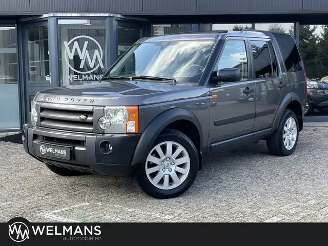 Land Rover Discovery 4.4 V8 HSE 7P l Schuifdaken l Youngtimer l EU-spec