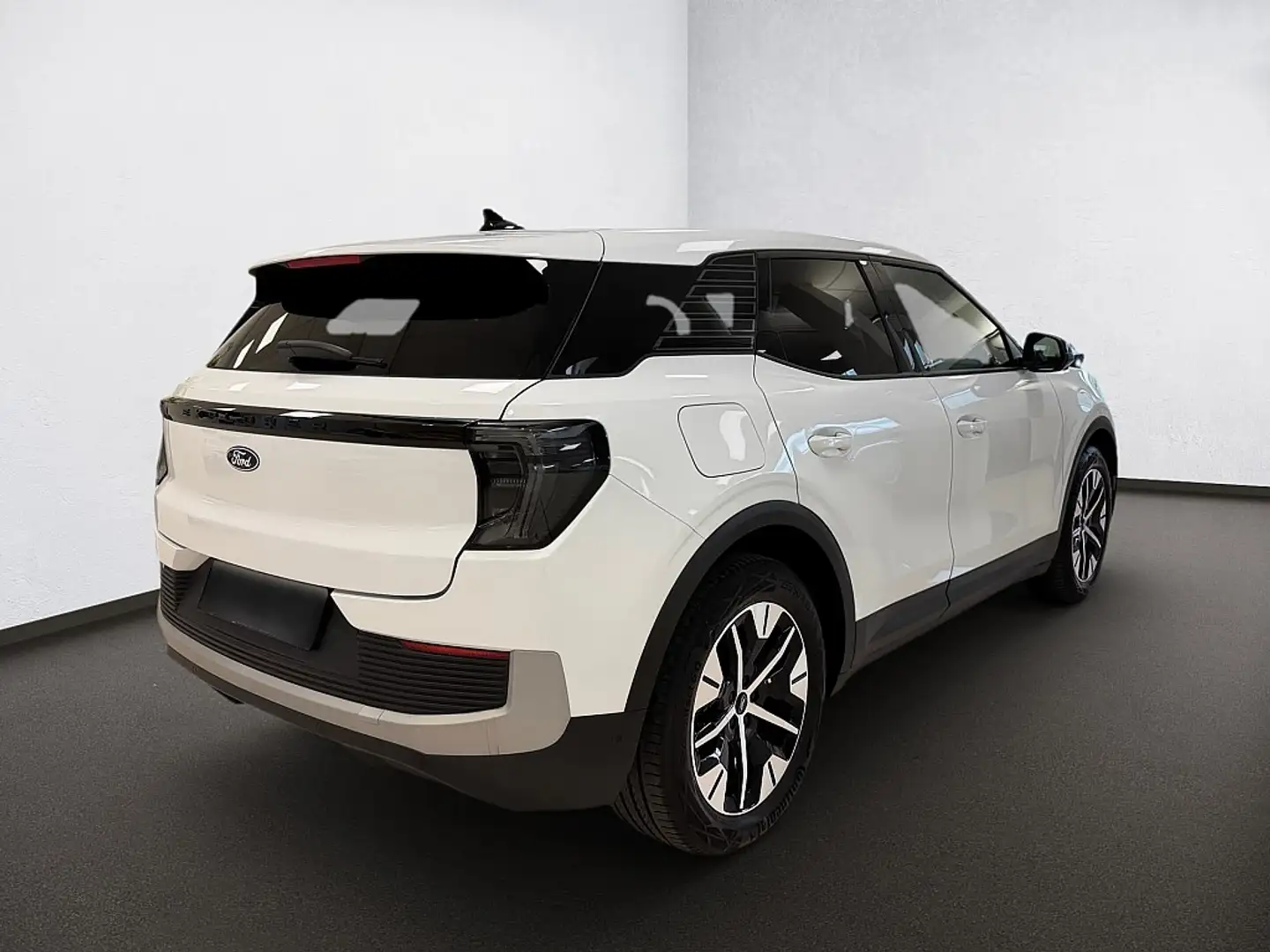 Ford Explorer Elektro 77kWh Blanc - 2