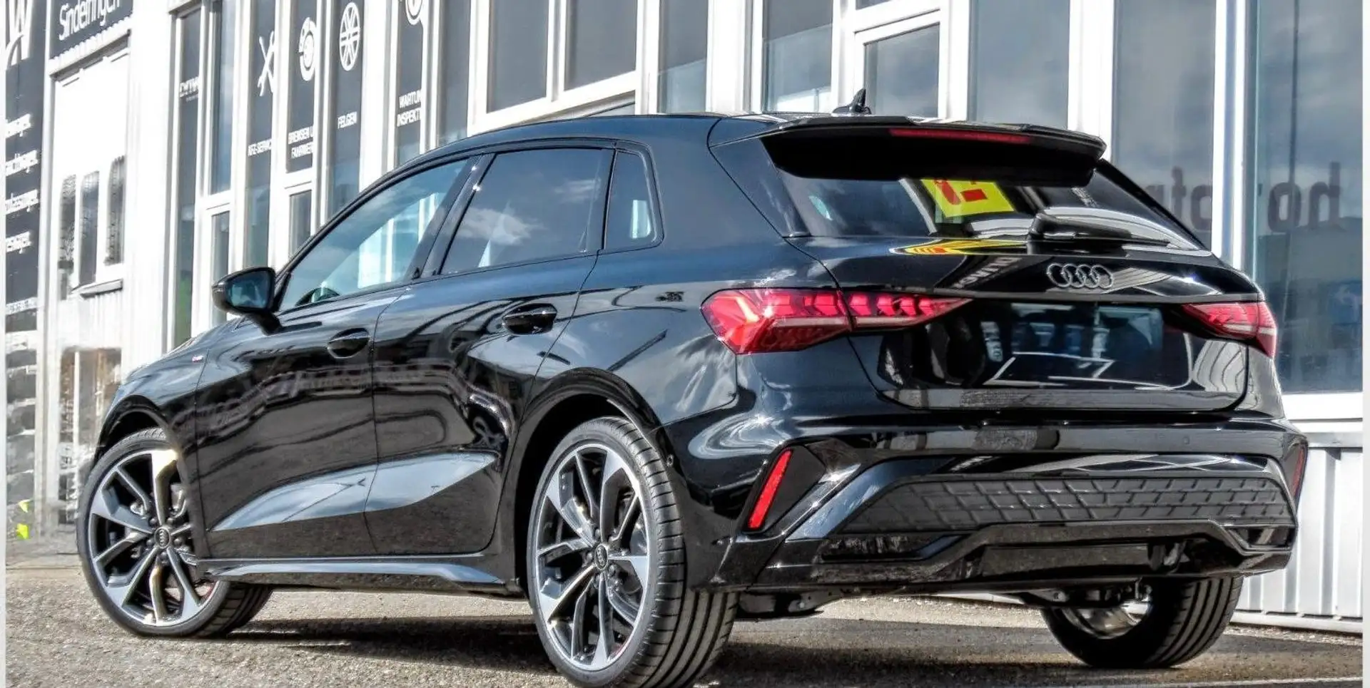 Audi A3 Sportback 35 2.0 tdi S line edition s-tronic Schwarz - 2