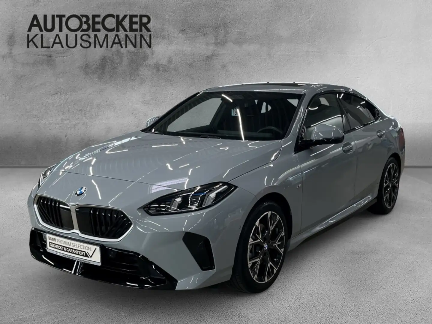 BMW 220 Gran Coupe M SPORT AUTOMATIK 18''LC PLUS NAVI AHK Grau - 1