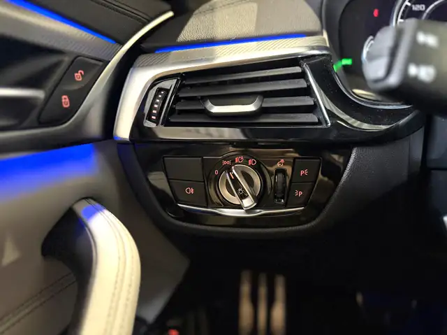 BMW M5 F90 M5, KERAMIKBR.,MASSAGE,ACC,BOWERS,SZH,SZB,HUD Ansicht 20