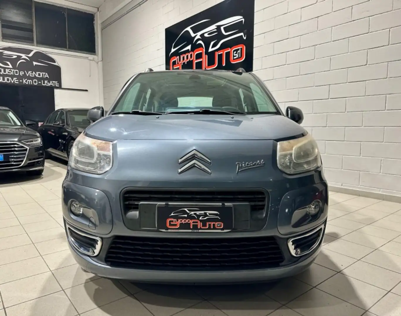 Citroen C3 Picasso 1.6 VTi 120 Exclusive Style *NEOPAT*TETTO PANO* Grijs - 2