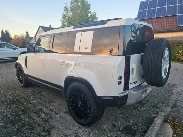 Land Rover Defender 110 D240 AWD S 22 Zoll Black Pack/Winter Pack/Off Road Pack