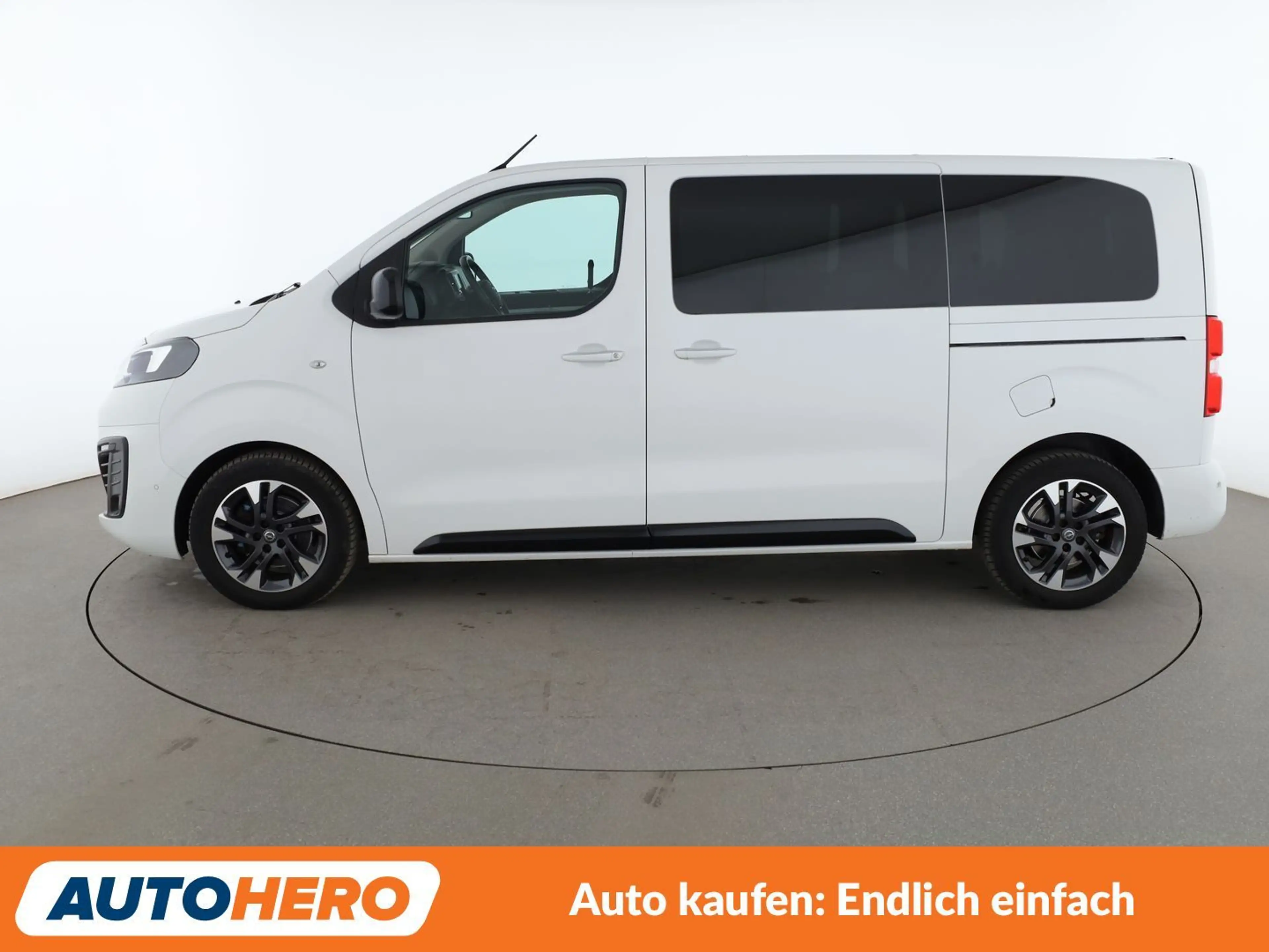 Opel Zafira Life 2.0 CDTI M Tourer L2 Aut.*NAVI*HEAD-UP*BI-XENON* — photo 3