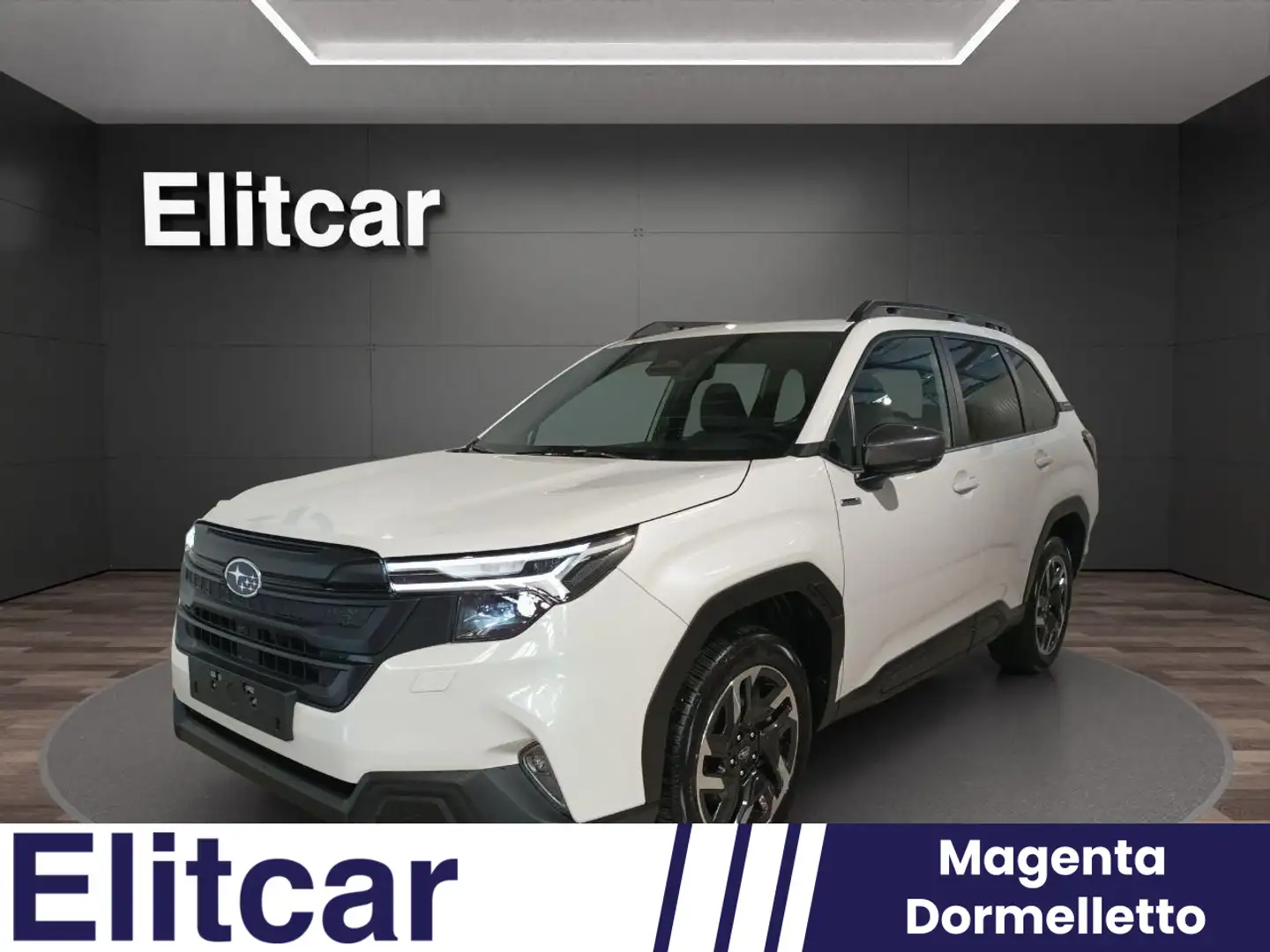 Subaru Forester 2.0 MHEV CVT Lineartronic Style Bianco - 1