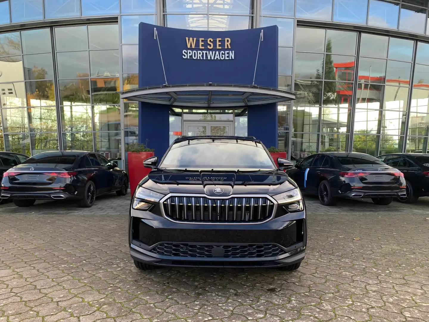 Skoda Kodiaq 2.0 TDI 4x4 DSG Selection Massage/HUD/Trittbrett Schwarz - 2