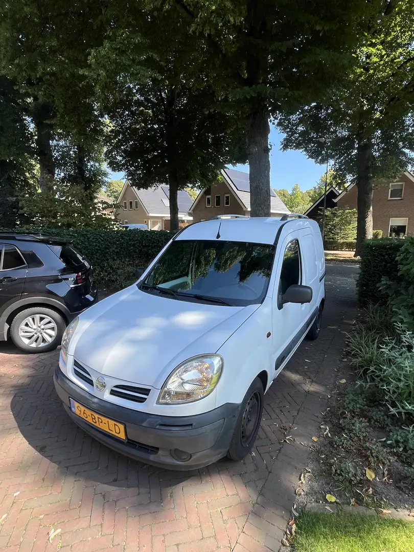 Nissan Kubistar 1.6 16V AUT - 1