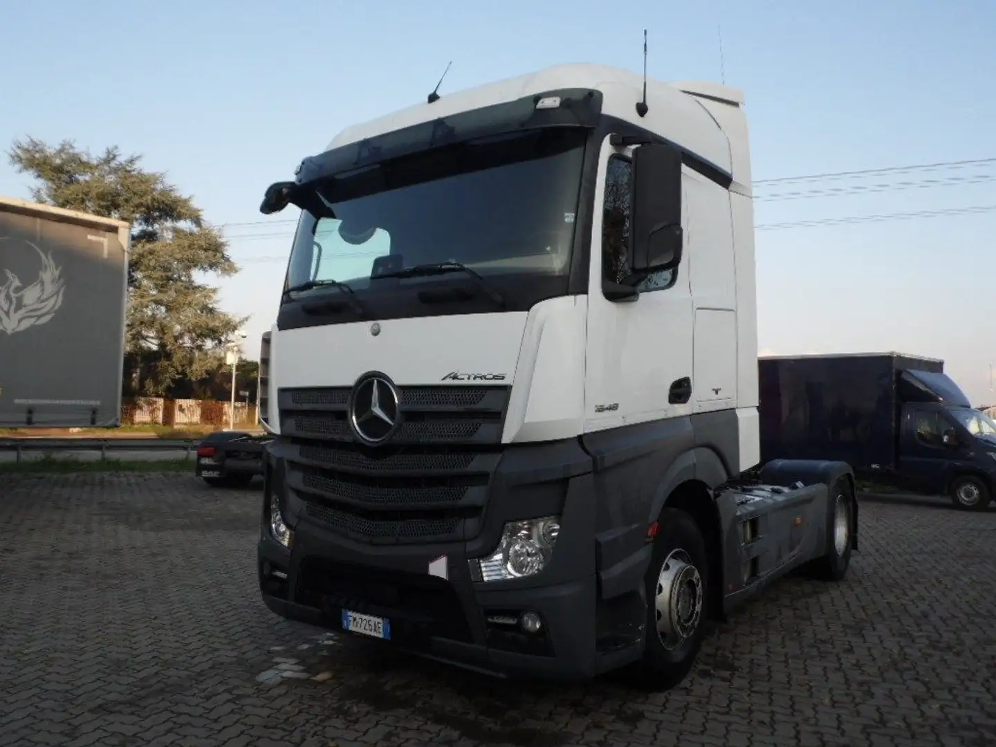 Mercedes-Benz ACTROS 1848 Weiß - 1