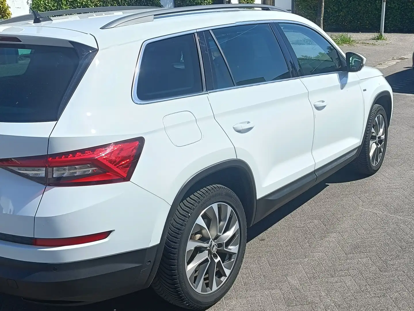 Skoda Kodiaq Kodiaq 1.5 TSI Sportl. B. Wit - 1