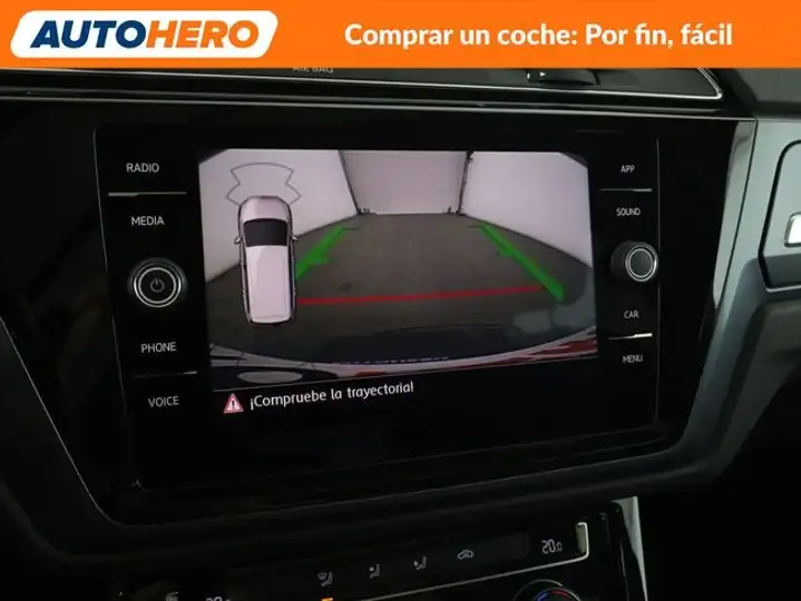 Volkswagen Touran 2019, foto 21