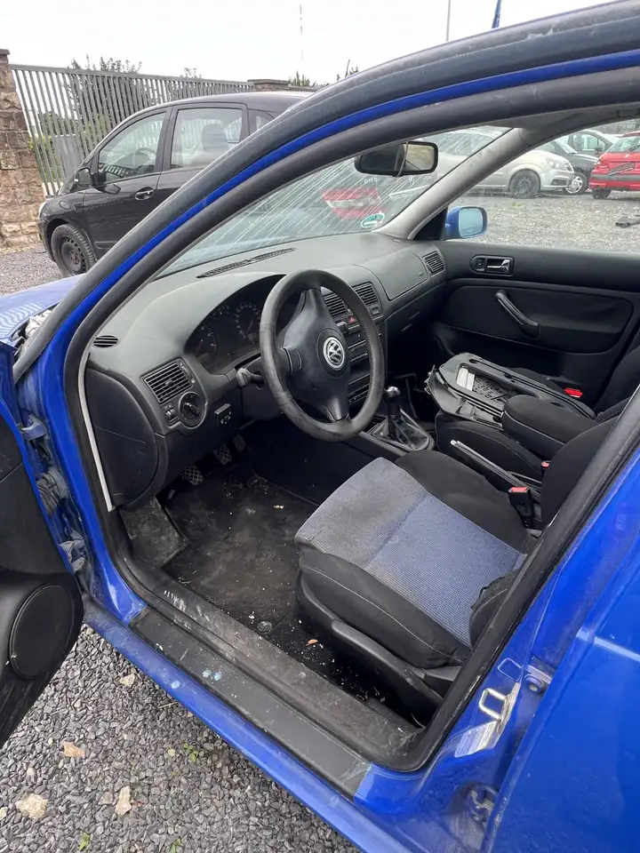 Volkswagen Golf 2.3 V5 Generation, foto 7