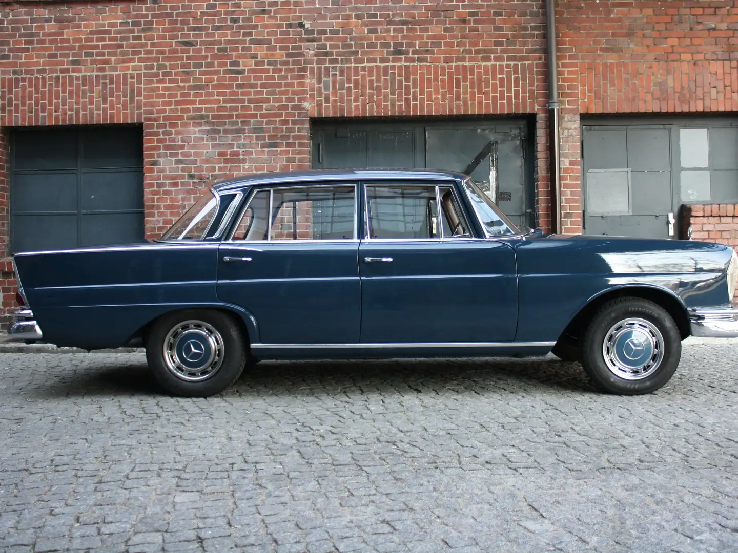 Mercedes-Benz 220 Sb Niebieski - 2