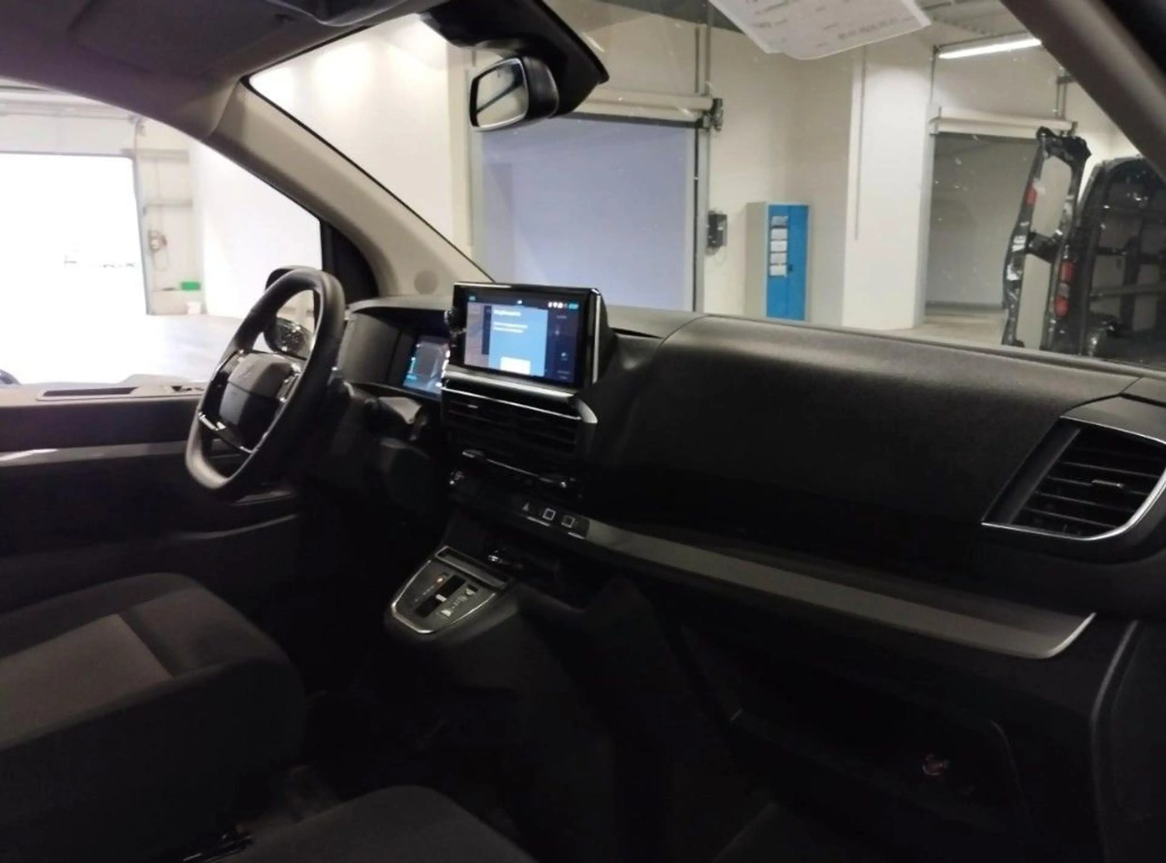 Citroen Spacetourer Plus XL BlueHDi 180 EAT8,NAV,LED,PDC — photo 10