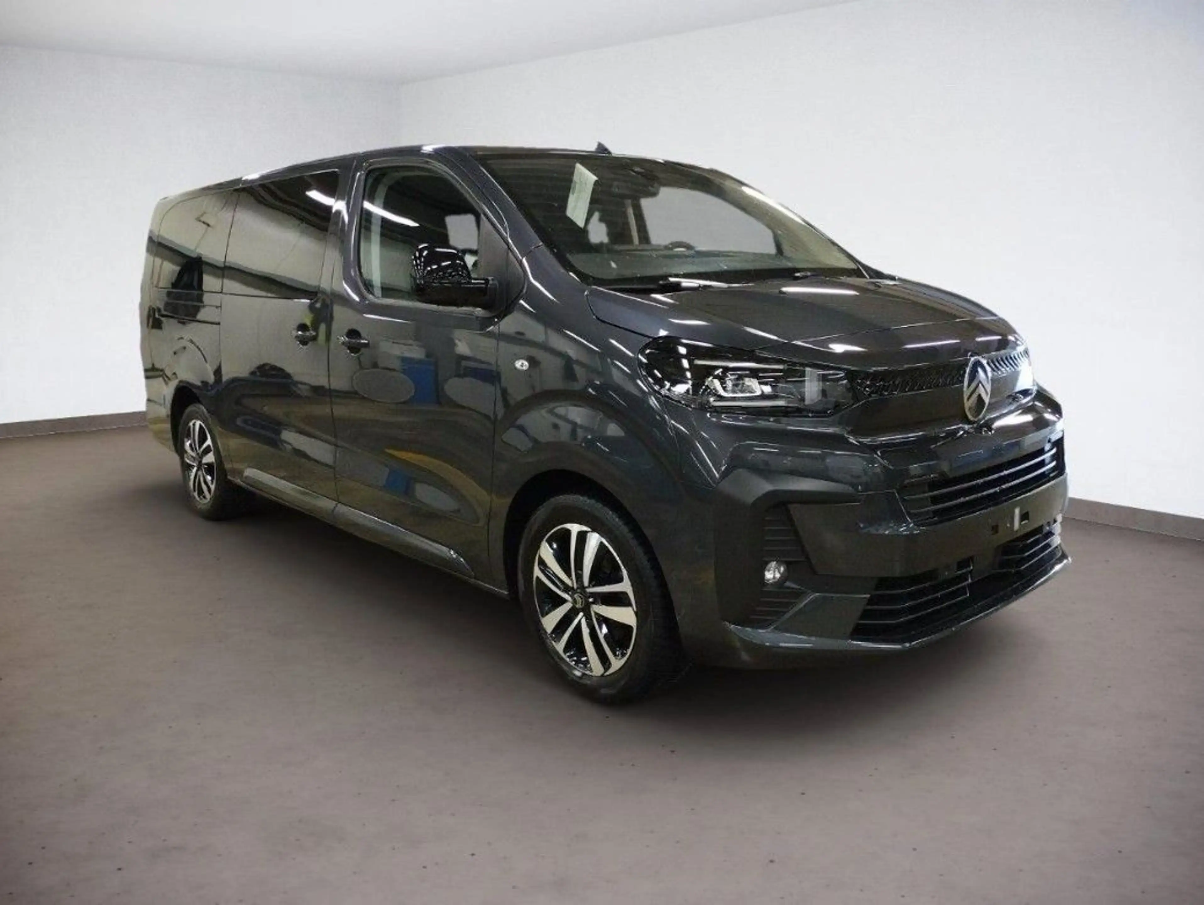 Citroen Spacetourer Plus XL BlueHDi 180 EAT8,NAV,LED,PDC — photo 3