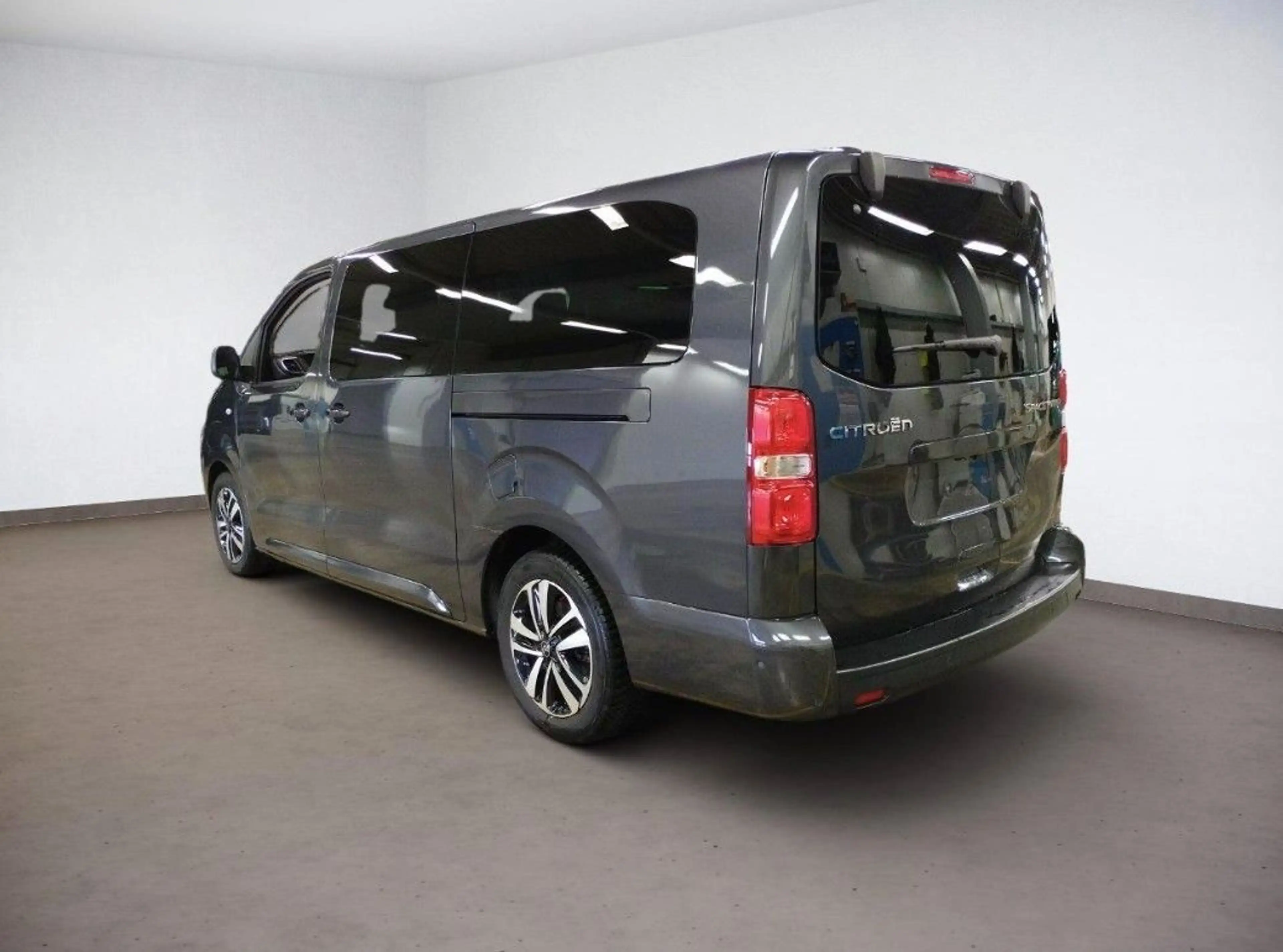 Citroen Spacetourer Plus XL BlueHDi 180 EAT8,NAV,LED,PDC — photo 6