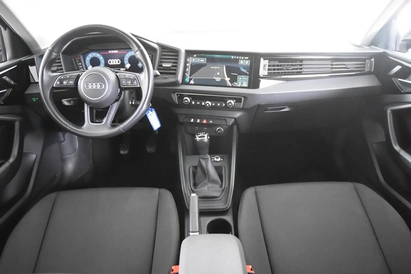 Audi A1 25 TFSI Sportback *1.Hand*Navi*Park ass.* Blau - 2