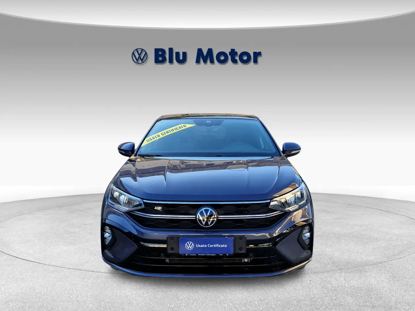 Volkswagen Taigo 1.0 tsi r-line 110cv Gris - 2