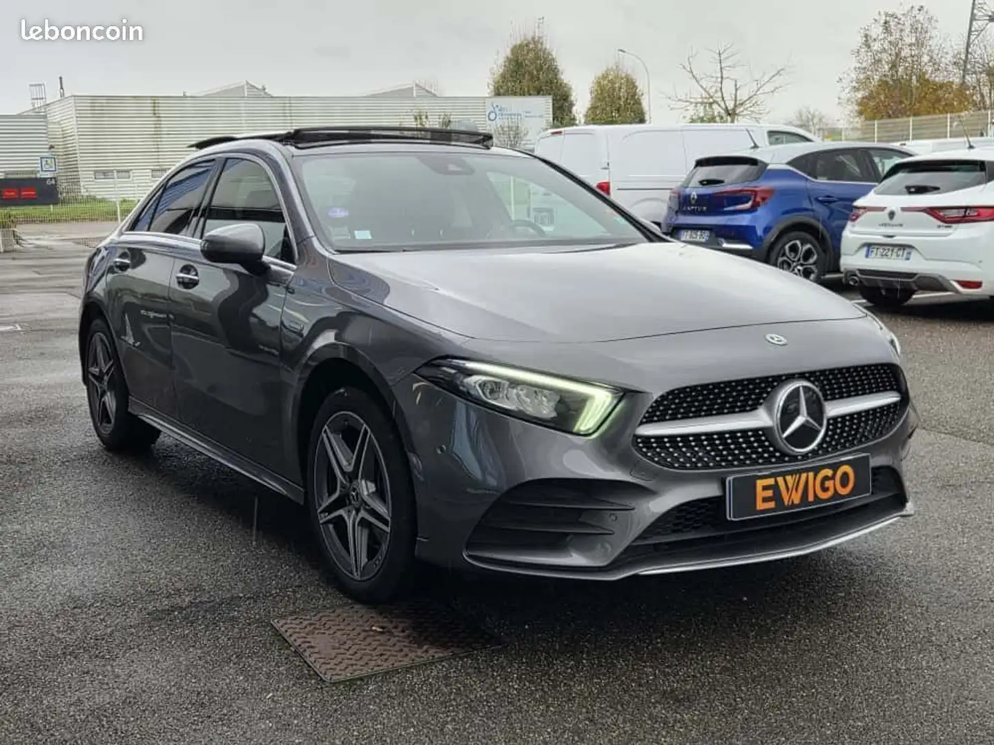 Mercedes-Benz A 250 limousine 250 e amg line 218 ch eq-power bva toit ouvrant Gris - 1
