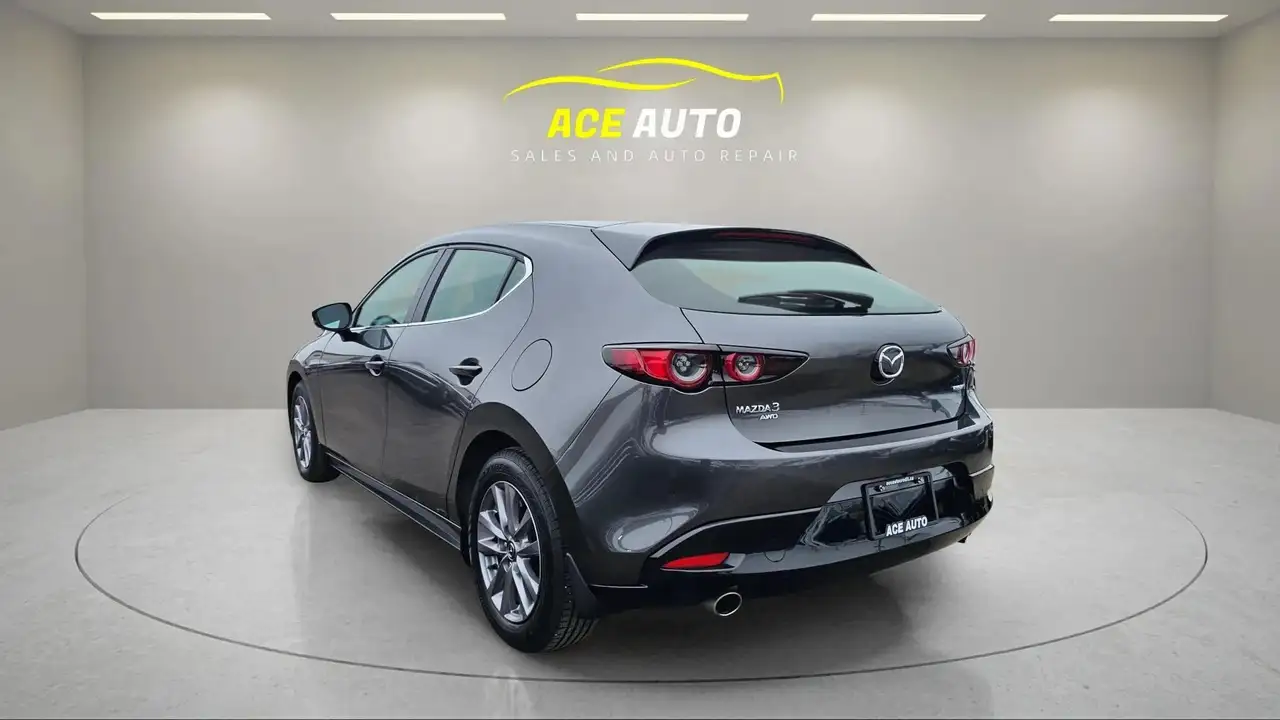 Mazda 3 photo Mazda 3