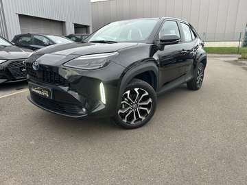 Hybrid 1.5 VVT-i Elegant, CARPLAY/ CAMERA/ ACC/LED