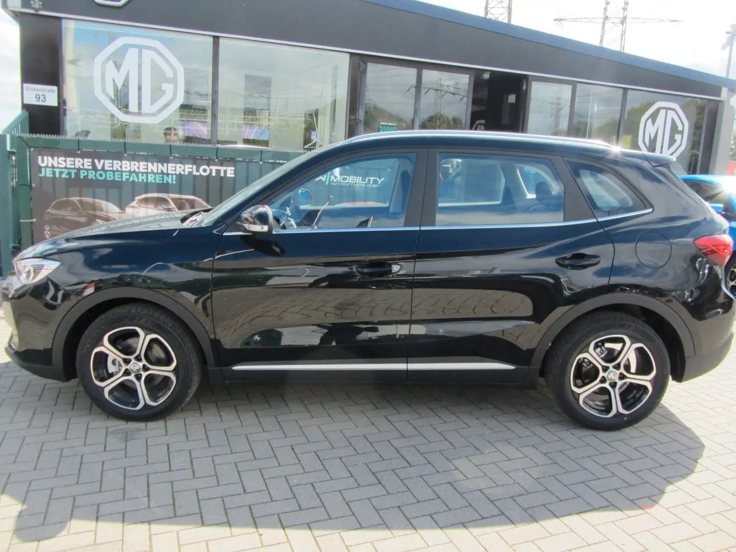MG ZS 1.5 Hybrid+ Comfort MY25 Schwarz - 2