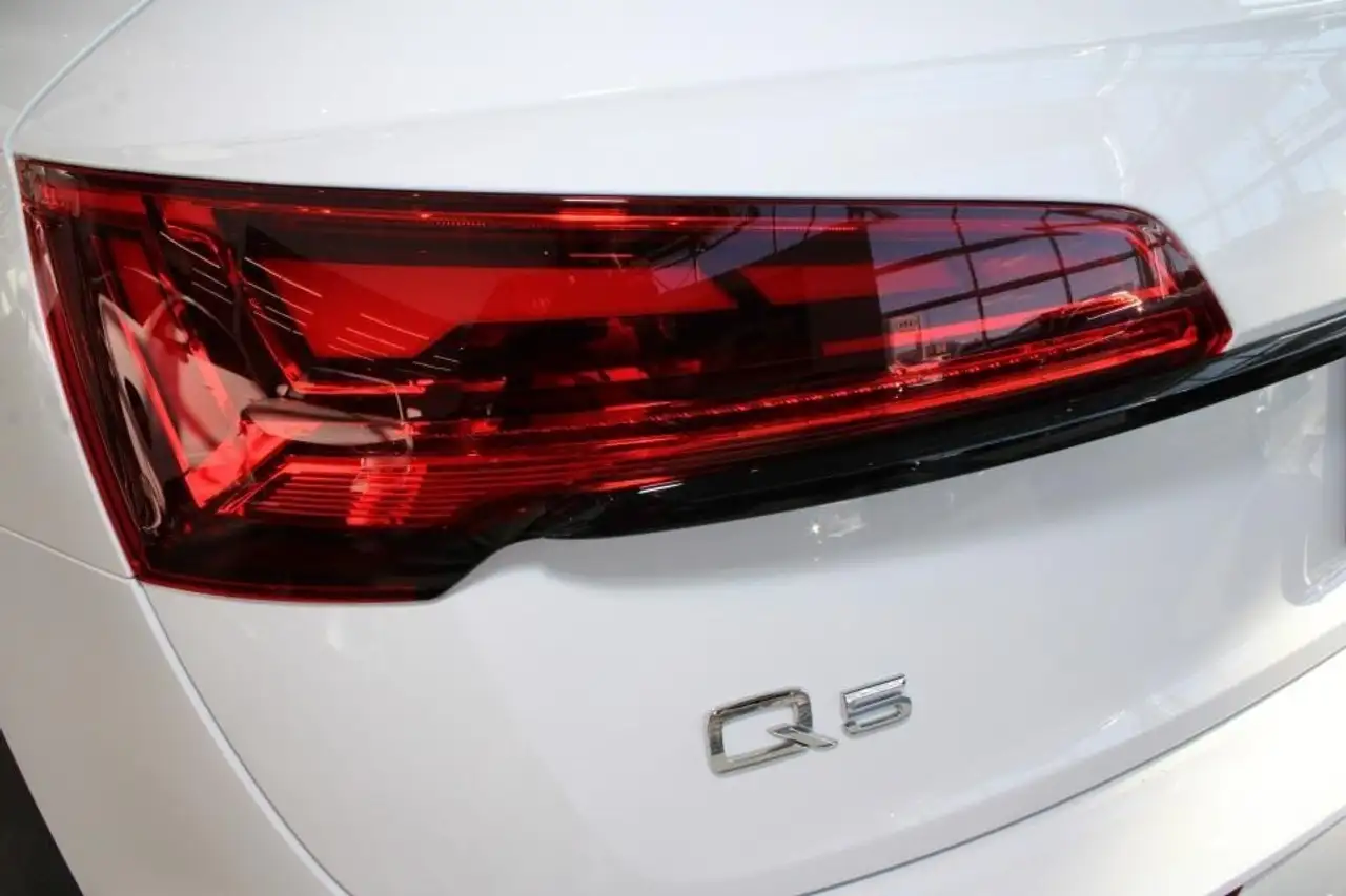 Audi Q5 снимка Audi Q5