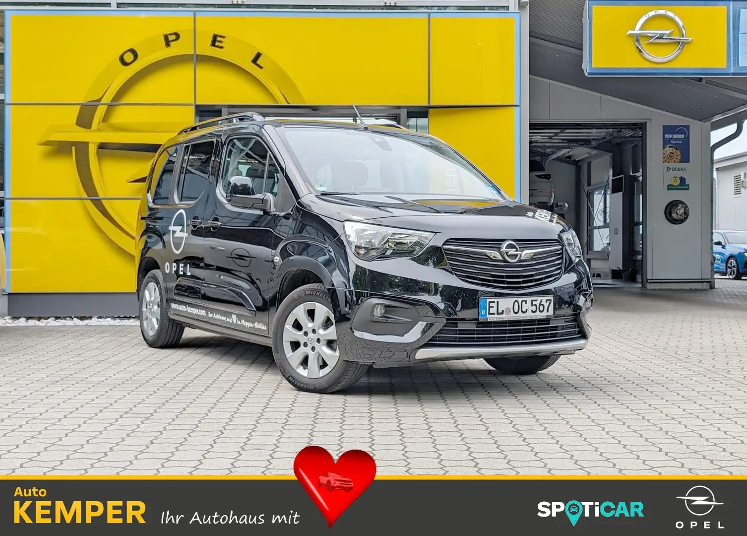 Opel Combo Life 1.2 Ultimate Automatik *SHZ*Kamera* Schwarz - 1