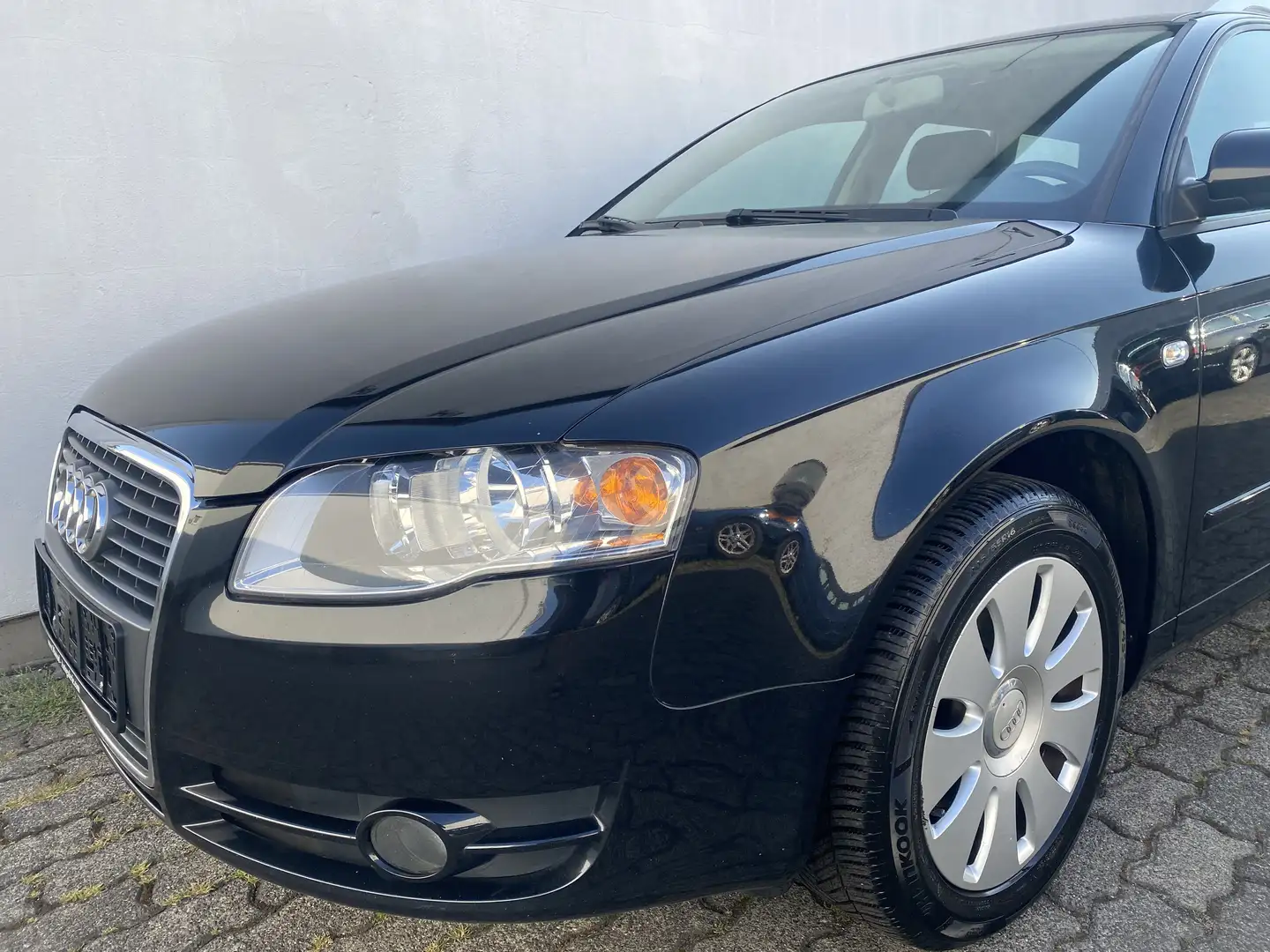 Audi A4 Avant 2.0 TDI DPF Klima/2.Hand/LM/09-2026 Noir - 2