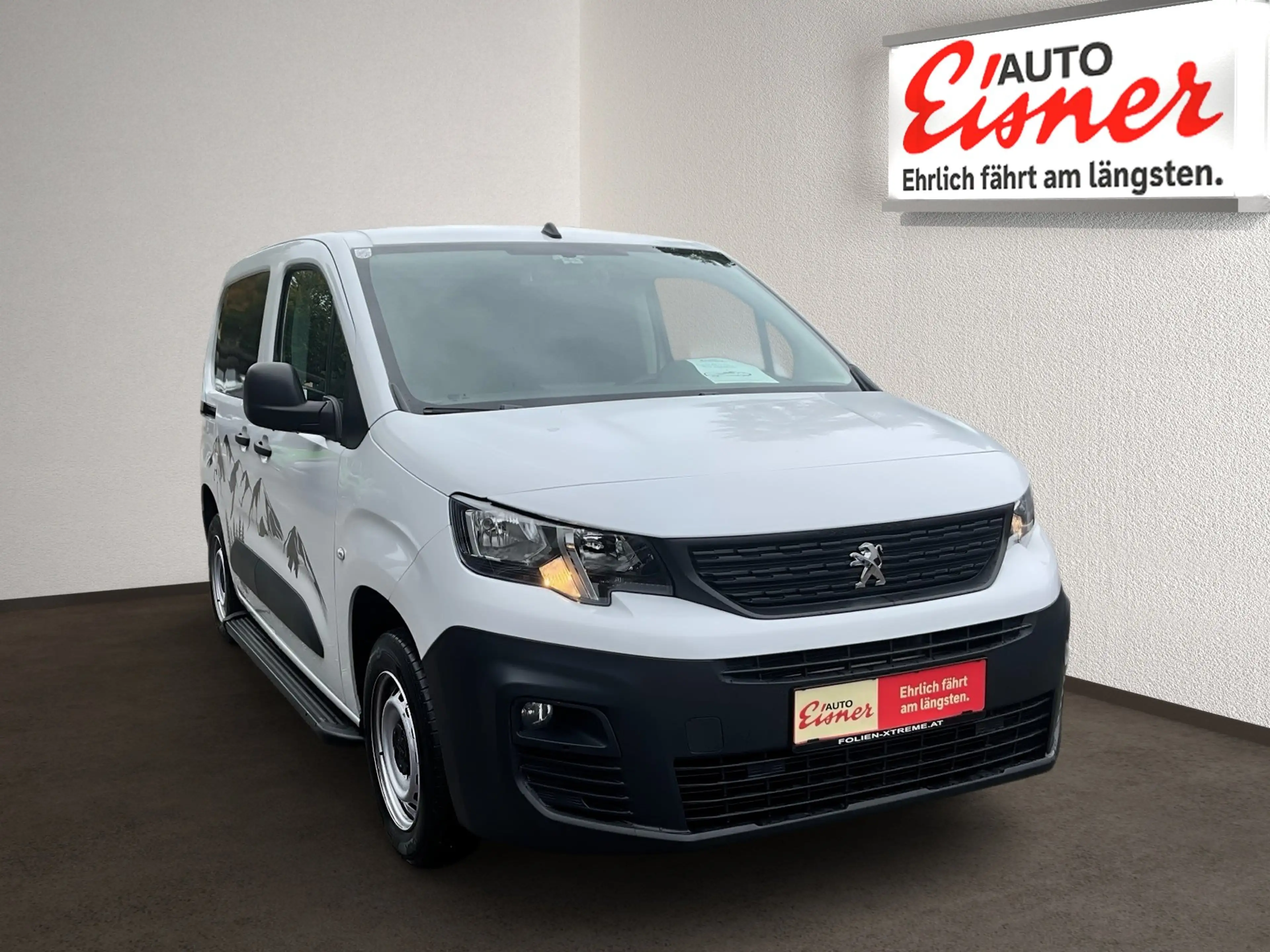 Peugeot Partner 1.5 BlueHDi 100 L1 Premium PDC, ACC — photo 14