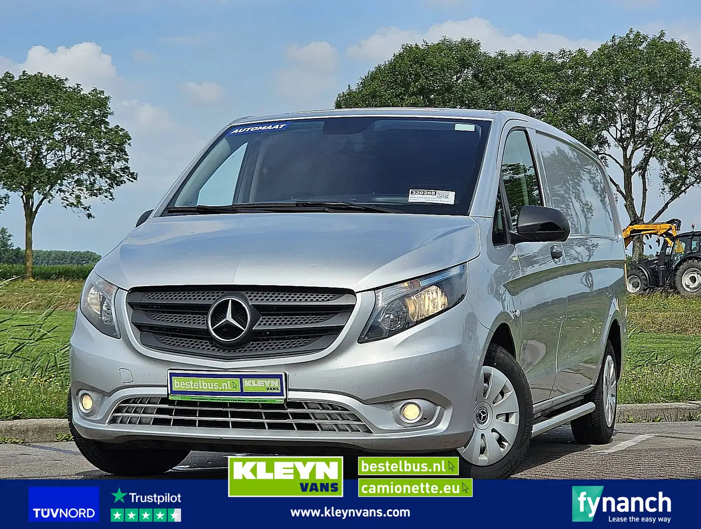 Mercedes-Benz Vito 116 L2H1 Automaat Euro6! Zilver - 1