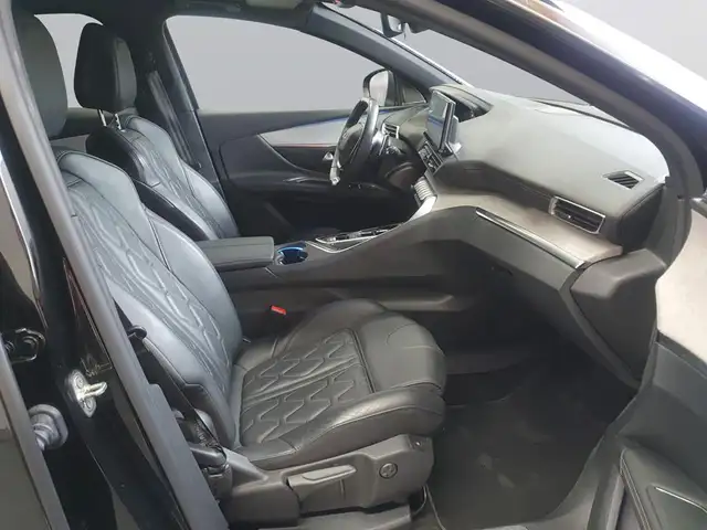 Peugeot 3008 view 12