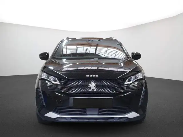 Peugeot 3008 view 3